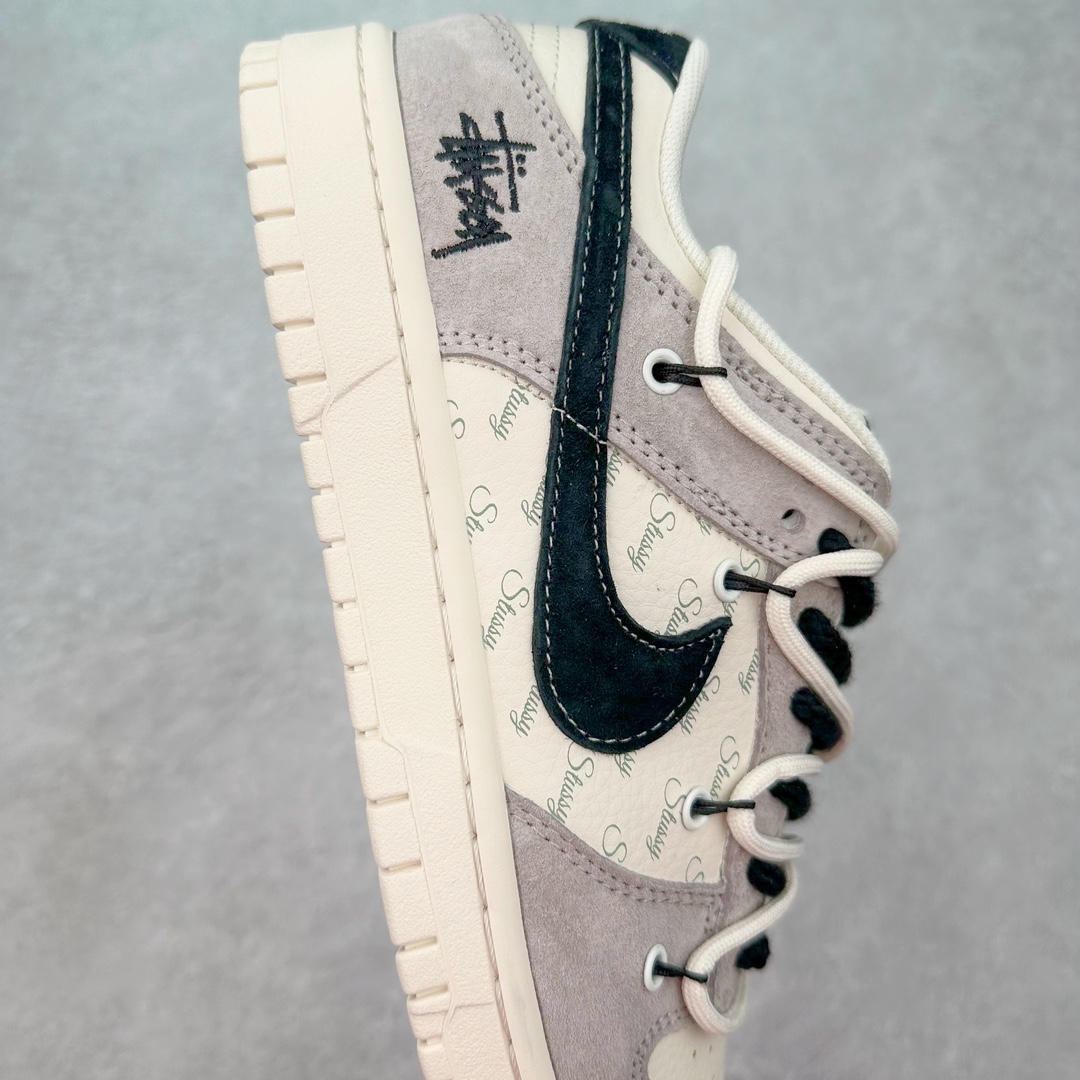 图片[6]-NK Dunk Low 定制配色 SJ2068-306 大厂出品 极力推荐 原装头层材料 独家版型蒸餾加工帶來的是更好的视觉和脚感体验大厂纯原品质出货 清洁度 电绣工艺 皮料切割干净无任何毛边 细节完美 尺码：36 36.5 37.5 38 38.5 39 40 40.5 41 42 42.5 43 44 44.5 45 46 47.5-选品中心