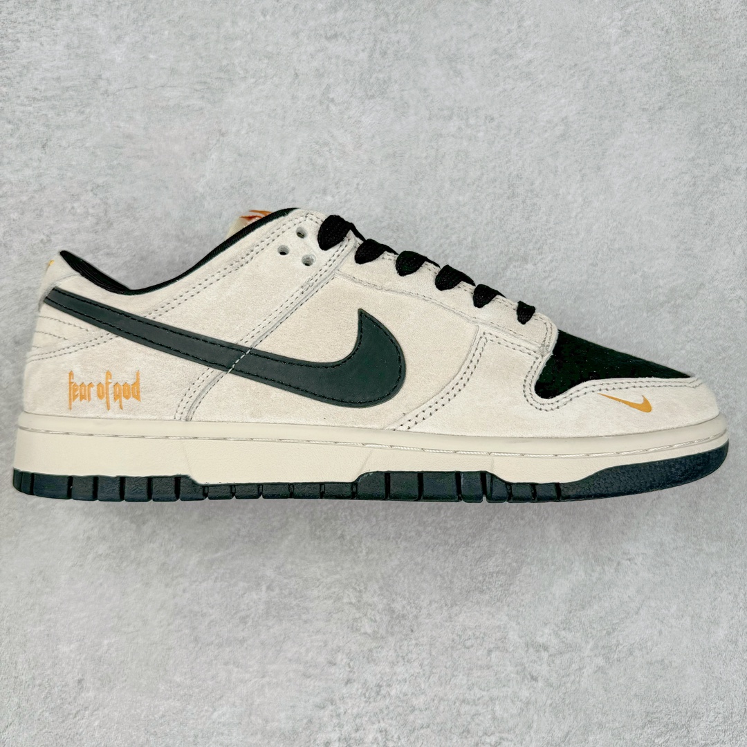 NK Dunk Low 定制配色 KK1688-088 大厂出品 极力推荐 原装头层材料 独家版型蒸餾加工帶來的是更好的视觉和脚感体验大厂纯原品质出货 清洁度 电绣工艺 皮料切割干净无任何毛边 细节完美 尺码：36 36.5 37.5 38 38.5 39 40 40.5 41 42 42.5 43 44 44.5 45 46 47.5-选品中心