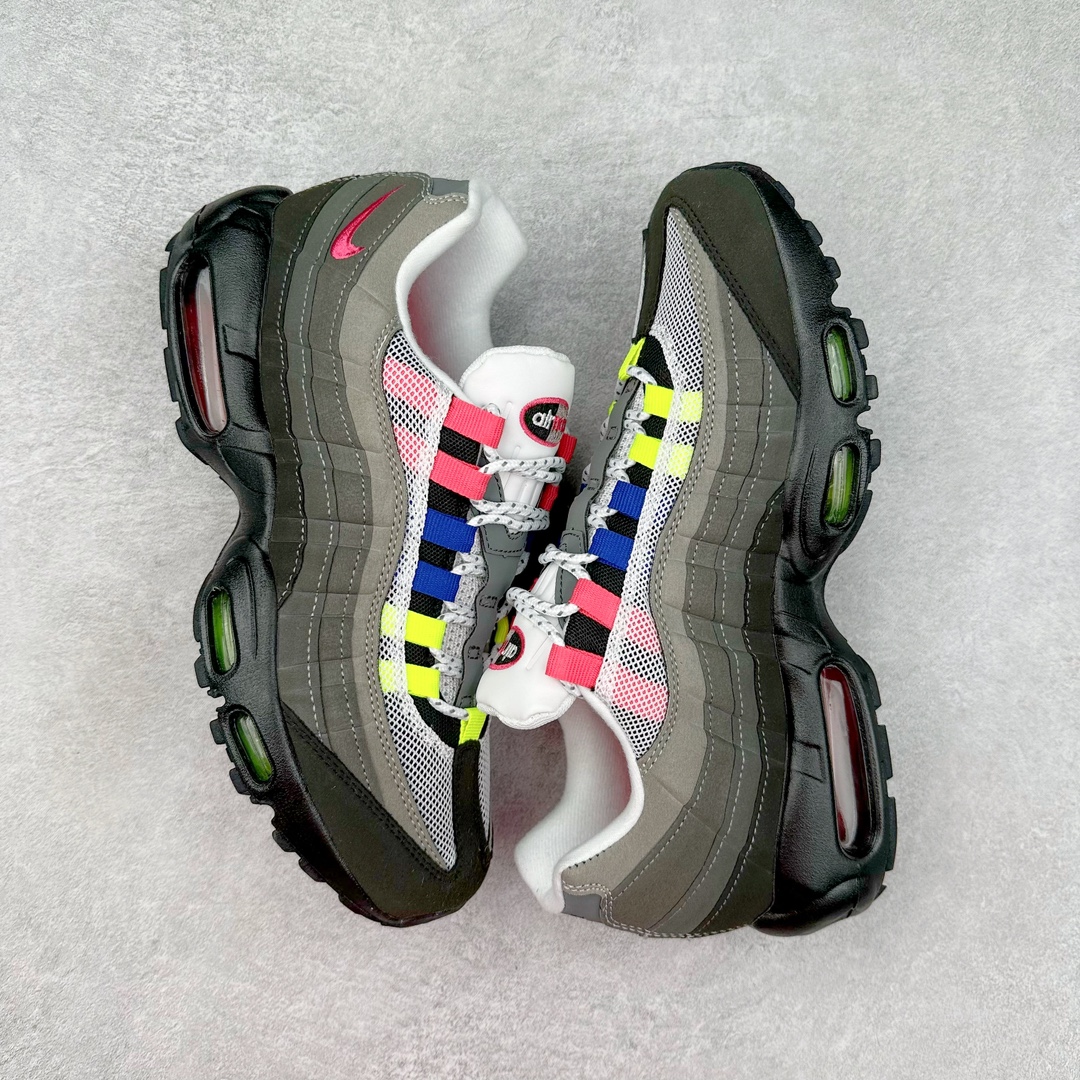 图片[3]-＃MX版 NK Air Max 95 复古减震气垫跑鞋 经典重温 DN8020-001 外单专供大厂出品 品质稳定 一百余色 终端操作 鞋款设计灵感源于人体构造 中底设计基于人体的脊柱构造 是整体设计的核心 尼龙孔眼代表了肋骨 而分层式面板和网眼象征着肌肉纤维和肉体组织 Air Max 95采用了两个独立的吹塑成型的Air-Sole单元 并首次在前掌使用可视化气垫设计 Swoosh logo夜当作一个 点符号放在了鞋子的后帮位置 20年的发展让 AIR MAX 95有了不同的故事 20年后再度面向世人的时候 焕然一新的面貌 让人有了另外一种清新脱俗的感觉 尺码：39 40 40.5 41 42 42.5 43 44 44.5 45 46 47.5 48-选品中心