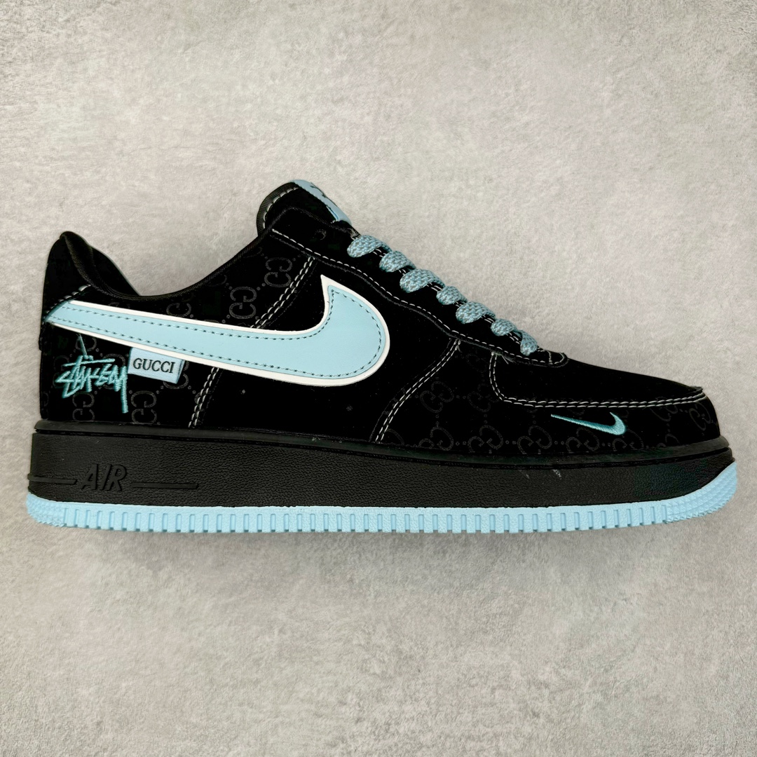 NK Air Force 1´07 Low 空军一号低帮百搭休闲运动板鞋 KK1988-008 柔软、弹性十足的缓震性能和出色的中底设计 横跨复古与现代的外型结合 造就出风靡全球 三十多年的Force 1 直到今天还深受青睐 尺码：36 36.5 37.5 38 38.5 39 40 40.5 41 42 42.5 43 44 44.5 45-选品中心