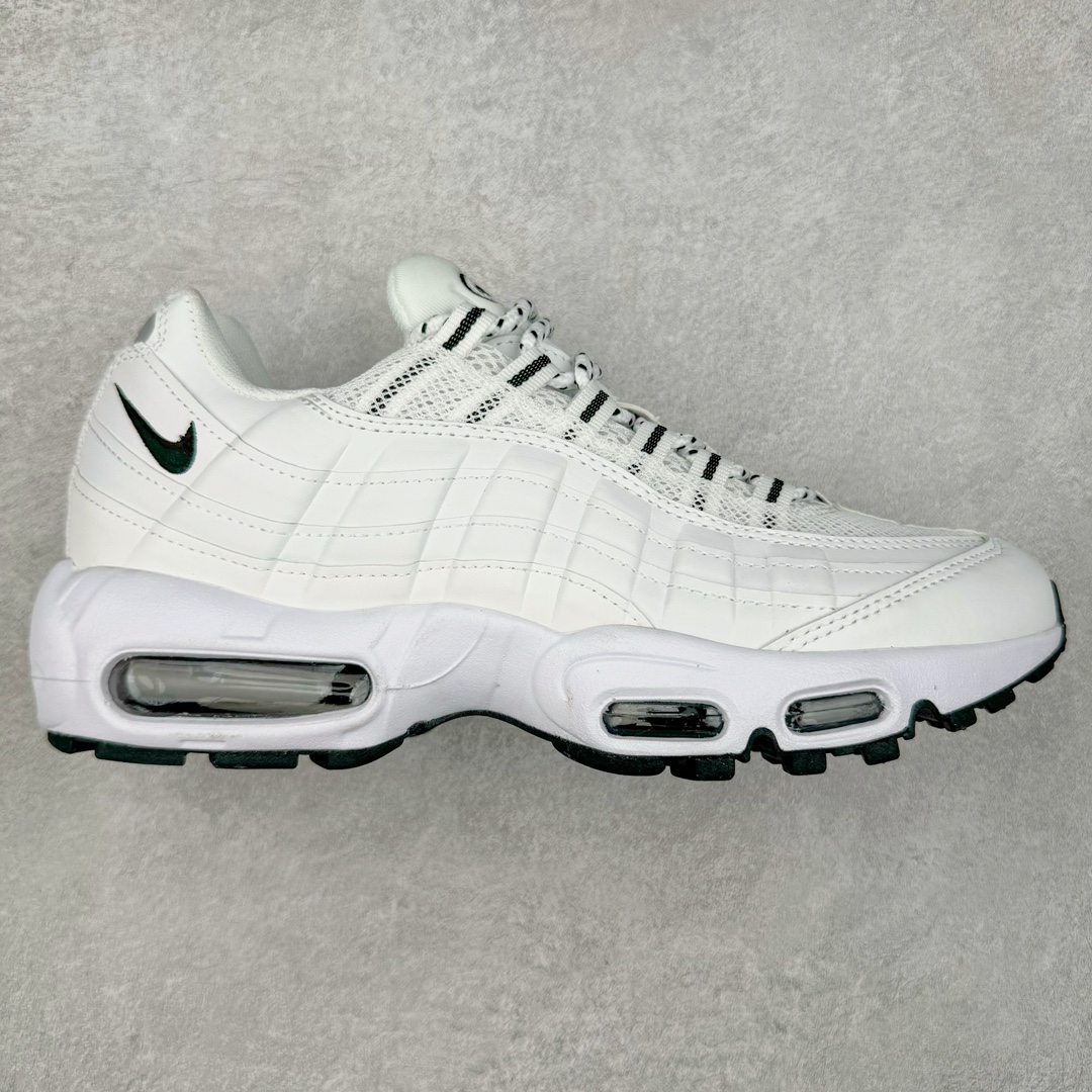 ＃MX版 NK Air Max 95 复古减震气垫跑鞋 经典重温 609048-109 外单专供大厂出品 品质稳定 一百余色 终端操作 鞋款设计灵感源于人体构造 中底设计基于人体的脊柱构造 是整体设计的核心 尼龙孔眼代表了肋骨 而分层式面板和网眼象征着肌肉纤维和肉体组织 Air Max 95采用了两个独立的吹塑成型的Air-Sole单元 并首次在前掌使用可视化气垫设计 Swoosh logo夜当作一个 点符号放在了鞋子的后帮位置 20年的发展让 AIR MAX 95有了不同的故事 20年后再度面向世人的时候 焕然一新的面貌 让人有了另外一种清新脱俗的感觉 尺码：39 40 40.5 41 42 42.5 43 44 44.5 45 46 47.5 48-选品中心