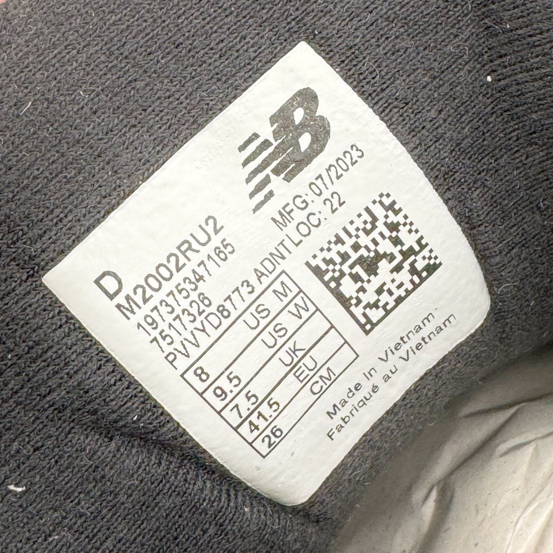 图片[17]-＃M纯原 JJJJound x New Balance M2002RU2 灰蓝黑 NB新百伦潮流复古织物皮革减震防滑耐磨轻便低帮跑步鞋 原档数据独立私模大底 唯一正确六层组合大底 RB前软后硬 百分百还原原鞋脚感 基于市场现有版本全新升级调整 NB市场最强产物 全网最全配色加持 全套原楦原纸板原厂数据开发 全鞋电脑针车加持 原厂网布 原装进口头层翻毛皮料正确绒感卡色 正确中底拉帮中底网布细节 一比一手工擦旧效果 冲裁组合 匠心打造 耗时两个月开发完成 工艺极其复杂难度可想而知 高端零售专供产物 尺码：36 37 37.5 38 38.5 39.5 40 40.5 41.5 42 42.5 43 44 44.5 45 45.5 46.5 47-选品中心
