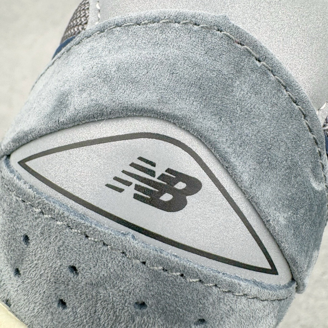 图片[10]-＃M纯原 JJJJound x New Balance M2002RU2 灰蓝黑 NB新百伦潮流复古织物皮革减震防滑耐磨轻便低帮跑步鞋 原档数据独立私模大底 唯一正确六层组合大底 RB前软后硬 百分百还原原鞋脚感 基于市场现有版本全新升级调整 NB市场最强产物 全网最全配色加持 全套原楦原纸板原厂数据开发 全鞋电脑针车加持 原厂网布 原装进口头层翻毛皮料正确绒感卡色 正确中底拉帮中底网布细节 一比一手工擦旧效果 冲裁组合 匠心打造 耗时两个月开发完成 工艺极其复杂难度可想而知 高端零售专供产物 尺码：36 37 37.5 38 38.5 39.5 40 40.5 41.5 42 42.5 43 44 44.5 45 45.5 46.5 47-选品中心