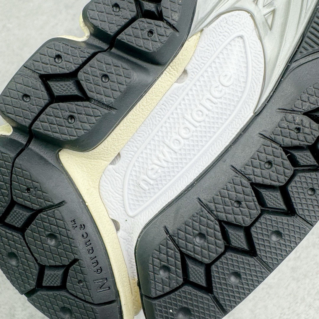 图片[16]-＃M纯原 JJJJound x New Balance M2002RU2 灰蓝黑 NB新百伦潮流复古织物皮革减震防滑耐磨轻便低帮跑步鞋 原档数据独立私模大底 唯一正确六层组合大底 RB前软后硬 百分百还原原鞋脚感 基于市场现有版本全新升级调整 NB市场最强产物 全网最全配色加持 全套原楦原纸板原厂数据开发 全鞋电脑针车加持 原厂网布 原装进口头层翻毛皮料正确绒感卡色 正确中底拉帮中底网布细节 一比一手工擦旧效果 冲裁组合 匠心打造 耗时两个月开发完成 工艺极其复杂难度可想而知 高端零售专供产物 尺码：36 37 37.5 38 38.5 39.5 40 40.5 41.5 42 42.5 43 44 44.5 45 45.5 46.5 47-选品中心