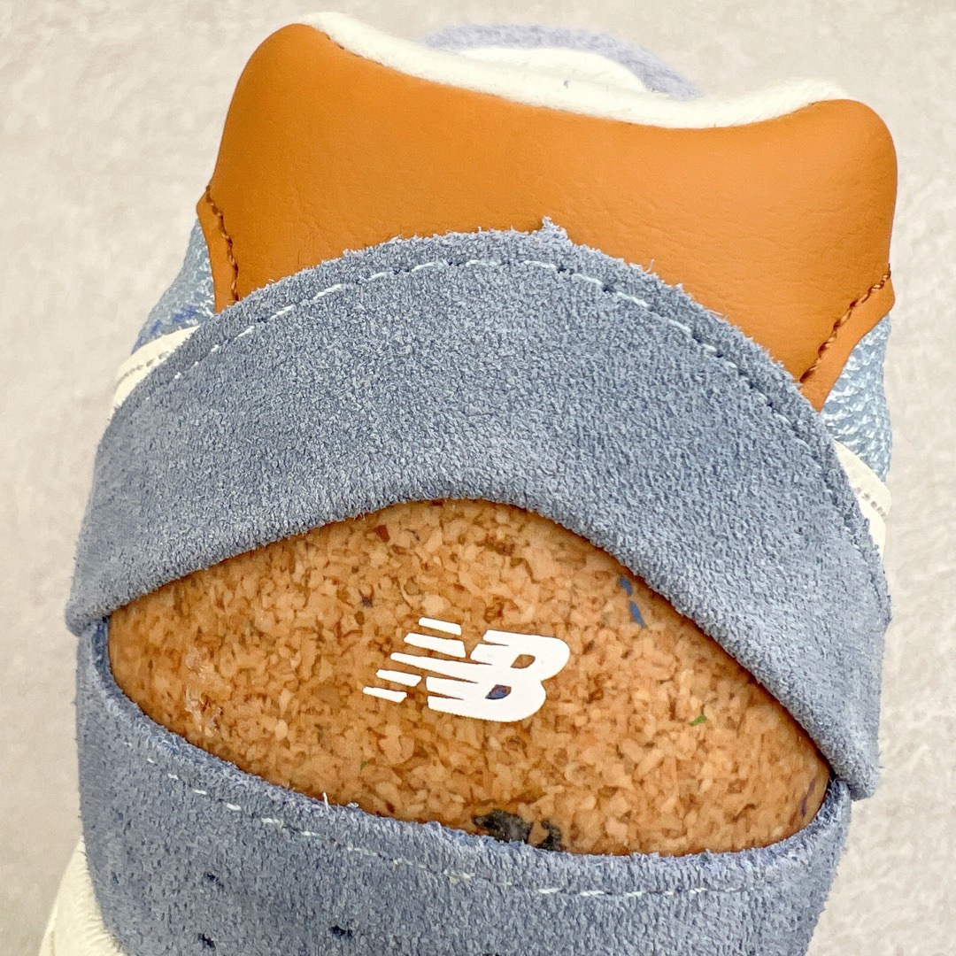 图片[12]-＃M纯原 New Balance M2002RSD NB新百伦潮流复古织物皮革减震防滑耐磨轻便低帮跑步鞋 原档数据独立私模大底 唯一正确六层组合大底 RB前软后硬 百分百还原原鞋脚感 基于市场现有版本全新升级调整 NB市场最强产物 全网最全配色加持 全套原楦原纸板原厂数据开发 全鞋电脑针车加持 原厂网布 原装进口头层翻毛皮料正确绒感卡色 正确中底拉帮中底网布细节 一比一手工擦旧效果 冲裁组合 匠心打造 耗时两个月开发完成 工艺极其复杂难度可想而知 高端零售专供产物 尺码：36 37 37.5 38 38.5 39.5 40 40.5 41.5 42 42.5 43 44 44.5 45 45.5 46.5 47-选品中心