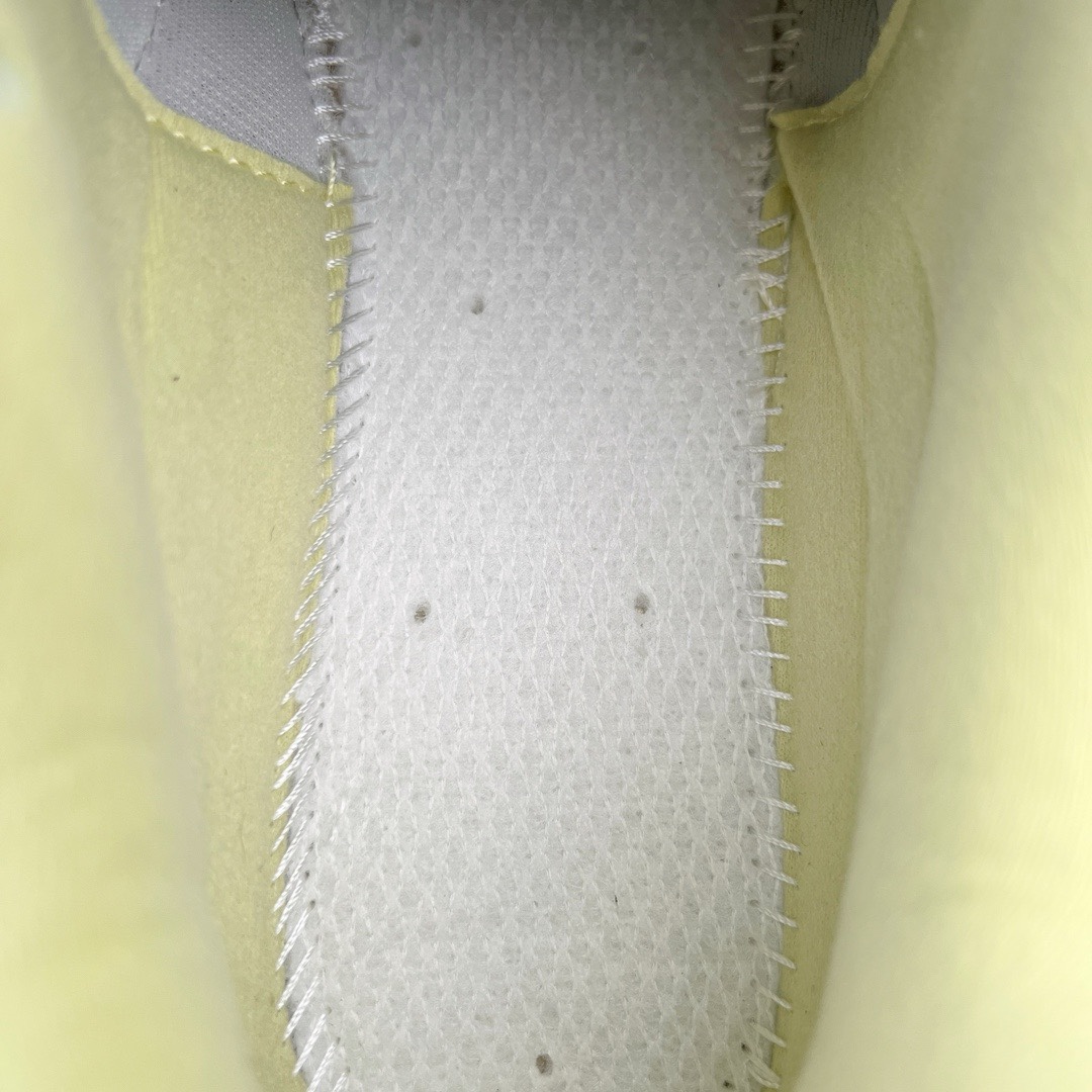 图片[16]-＃M纯原 AURALEE x NB New Balance M2002RA1 奶白 NB新百伦潮流复古织物皮革减震防滑耐磨轻便低帮跑步鞋 原档数据独立私模大底 唯一正确六层组合大底 RB前软后硬 百分百还原原鞋脚感 基于市场现有版本全新升级调整 NB市场最强产物 全网最全配色加持 全套原楦原纸板原厂数据开发 全鞋电脑针车加持 原厂网布 原装进口头层翻毛皮料正确绒感卡色 正确中底拉帮中底网布细节 一比一手工擦旧效果 冲裁组合 匠心打造 耗时两个月开发完成 工艺极其复杂难度可想而知 高端零售专供产物 尺码：36 37 37.5 38 38.5 39.5 40 40.5 41.5 42 42.5 43 44 44.5 45 45.5 46.5 47-选品中心