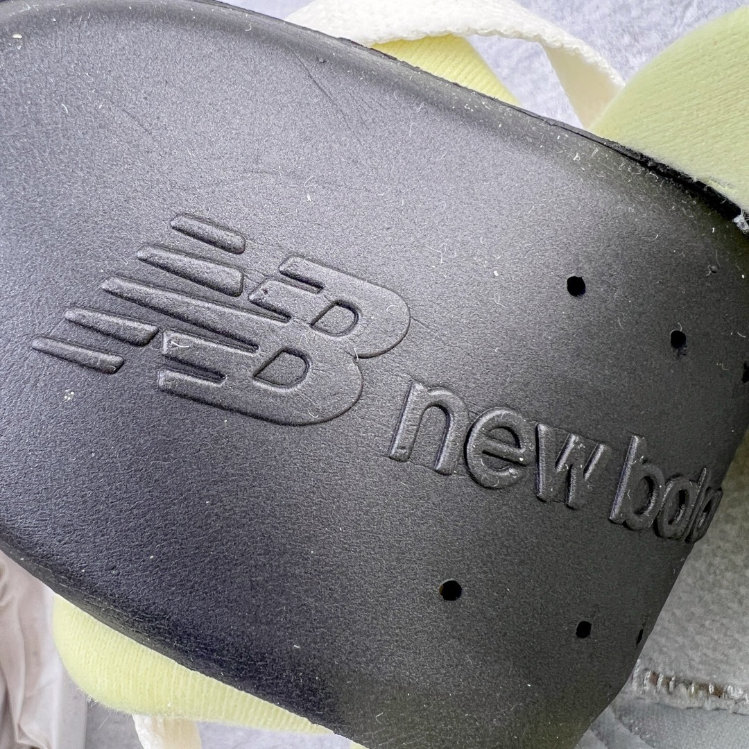 图片[18]-＃M纯原 AURALEE x NB New Balance M2002RA1 奶白 NB新百伦潮流复古织物皮革减震防滑耐磨轻便低帮跑步鞋 原档数据独立私模大底 唯一正确六层组合大底 RB前软后硬 百分百还原原鞋脚感 基于市场现有版本全新升级调整 NB市场最强产物 全网最全配色加持 全套原楦原纸板原厂数据开发 全鞋电脑针车加持 原厂网布 原装进口头层翻毛皮料正确绒感卡色 正确中底拉帮中底网布细节 一比一手工擦旧效果 冲裁组合 匠心打造 耗时两个月开发完成 工艺极其复杂难度可想而知 高端零售专供产物 尺码：36 37 37.5 38 38.5 39.5 40 40.5 41.5 42 42.5 43 44 44.5 45 45.5 46.5 47-选品中心