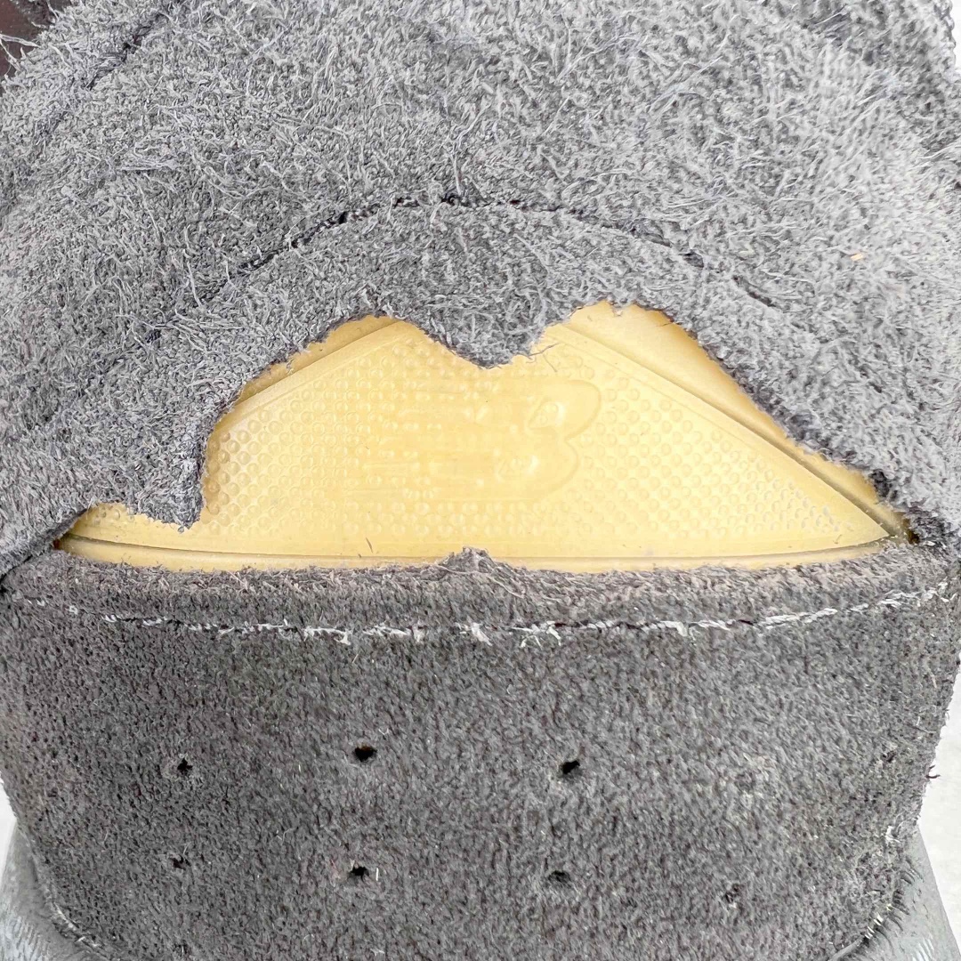 图片[19]-＃M纯原 New Balance M2002RDB 幻影黑 NB新百伦潮流复古织物皮革减震防滑耐磨轻便低帮跑步鞋 原档数据独立私模大底 唯一正确六层组合大底 RB前软后硬 百分百还原原鞋脚感 基于市场现有版本全新升级调整 NB市场最强产物 全网最全配色加持 全套原楦原纸板原厂数据开发 全鞋电脑针车加持 原厂网布 原装进口头层翻毛皮料正确绒感卡色 正确中底拉帮中底网布细节 一比一手工擦旧效果 冲裁组合 匠心打造 耗时两个月开发完成 工艺极其复杂难度可想而知 高端零售专供产物 尺码：36 37 37.5 38 38.5 39.5 40 40.5 41.5 42 42.5 43 44 44.5 45 45.5 46.5 47-选品中心