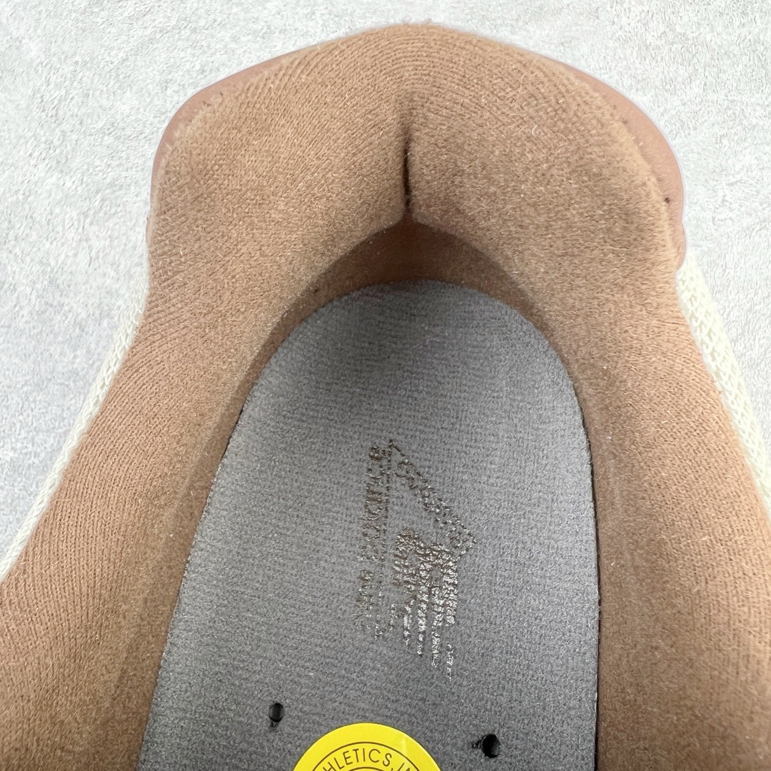 图片[16]-＃M纯原 New Balance M2002RHS 棕灰 NB新百伦潮流复古织物皮革减震防滑耐磨轻便低帮跑步鞋 原档数据独立私模大底 唯一正确六层组合大底 RB前软后硬 百分百还原原鞋脚感 基于市场现有版本全新升级调整 NB市场最强产物 全网最全配色加持 全套原楦原纸板原厂数据开发 全鞋电脑针车加持 原厂网布 原装进口头层翻毛皮料正确绒感卡色 正确中底拉帮中底网布细节 一比一手工擦旧效果 冲裁组合 匠心打造 耗时两个月开发完成 工艺极其复杂难度可想而知 高端零售专供产物 尺码：36 37 37.5 38 38.5 39.5 40 40.5 41.5 42 42.5 43 44 44.5 45 45.5 46.5 47-选品中心