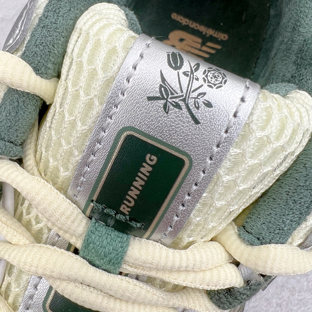 图片[14]-＃M纯原 AIME LEON DORE × New Balance M1906RL1 联名白绿 NB新百伦潮流复古织物皮革减震防滑耐磨轻便低帮跑步鞋 原档数据独立私模大底 唯一正确六层组合大底 RB前软后硬 百分百还原原鞋脚感 基于市场现有版本全新升级调整 NB市场最强产物 全网最全配色加持 全套原楦原纸板原厂数据开发 全鞋电脑针车加持 原厂网布 原装进口头层翻毛皮料正确绒感卡色 正确中底拉帮中底网布细节 一比一手工擦旧效果 冲裁组合 匠心打造 耗时两个月开发完成 工艺极其复杂难度可想而知 高端零售专供产物 尺码：36 37 37.5 38 38.5 39.5 40 40.5 41.5 42 42.5 43 44 44.5 45 45.5 46.5 47-选品中心