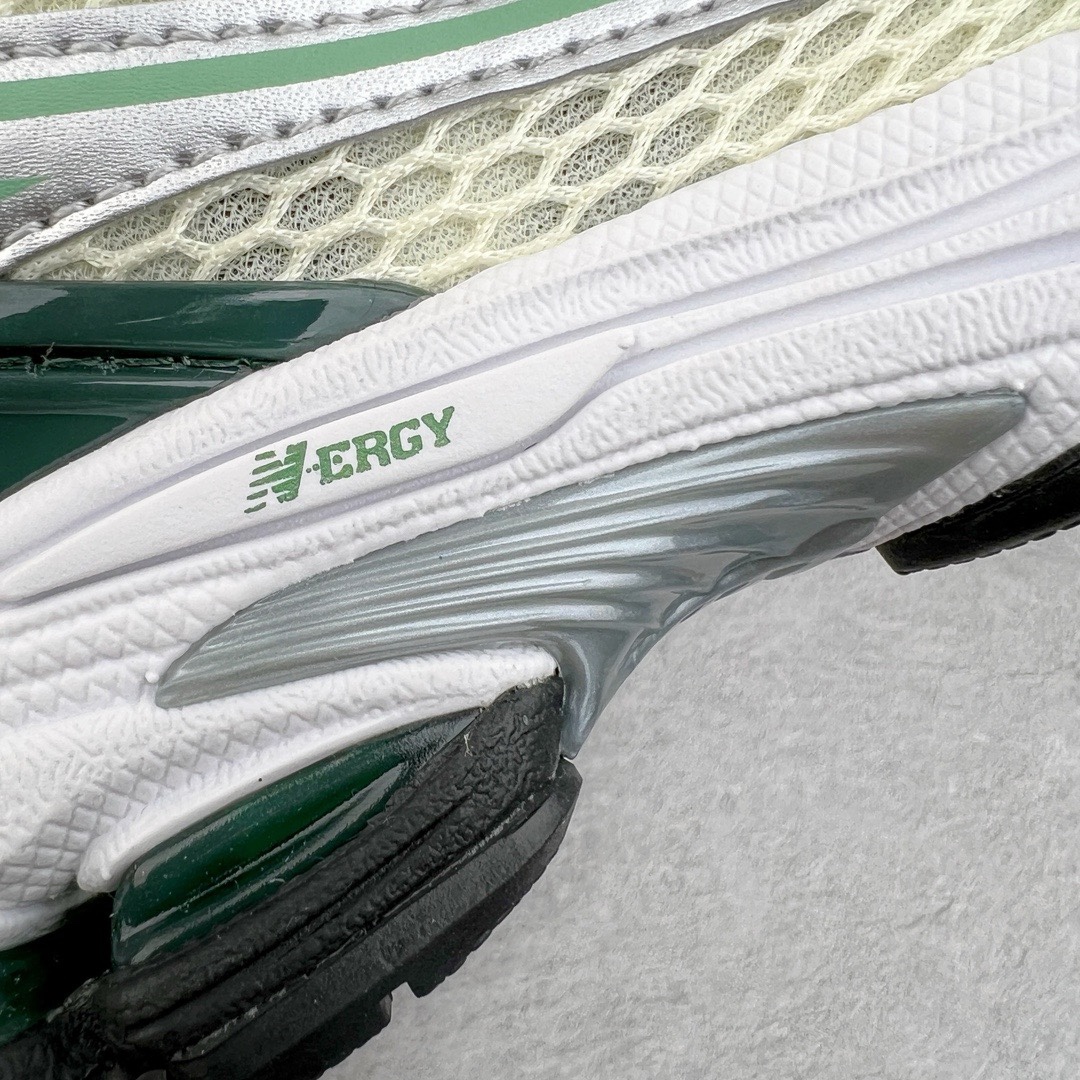 图片[16]-＃M纯原 AIME LEON DORE × New Balance M1906RL1 联名白绿 NB新百伦潮流复古织物皮革减震防滑耐磨轻便低帮跑步鞋 原档数据独立私模大底 唯一正确六层组合大底 RB前软后硬 百分百还原原鞋脚感 基于市场现有版本全新升级调整 NB市场最强产物 全网最全配色加持 全套原楦原纸板原厂数据开发 全鞋电脑针车加持 原厂网布 原装进口头层翻毛皮料正确绒感卡色 正确中底拉帮中底网布细节 一比一手工擦旧效果 冲裁组合 匠心打造 耗时两个月开发完成 工艺极其复杂难度可想而知 高端零售专供产物 尺码：36 37 37.5 38 38.5 39.5 40 40.5 41.5 42 42.5 43 44 44.5 45 45.5 46.5 47-选品中心