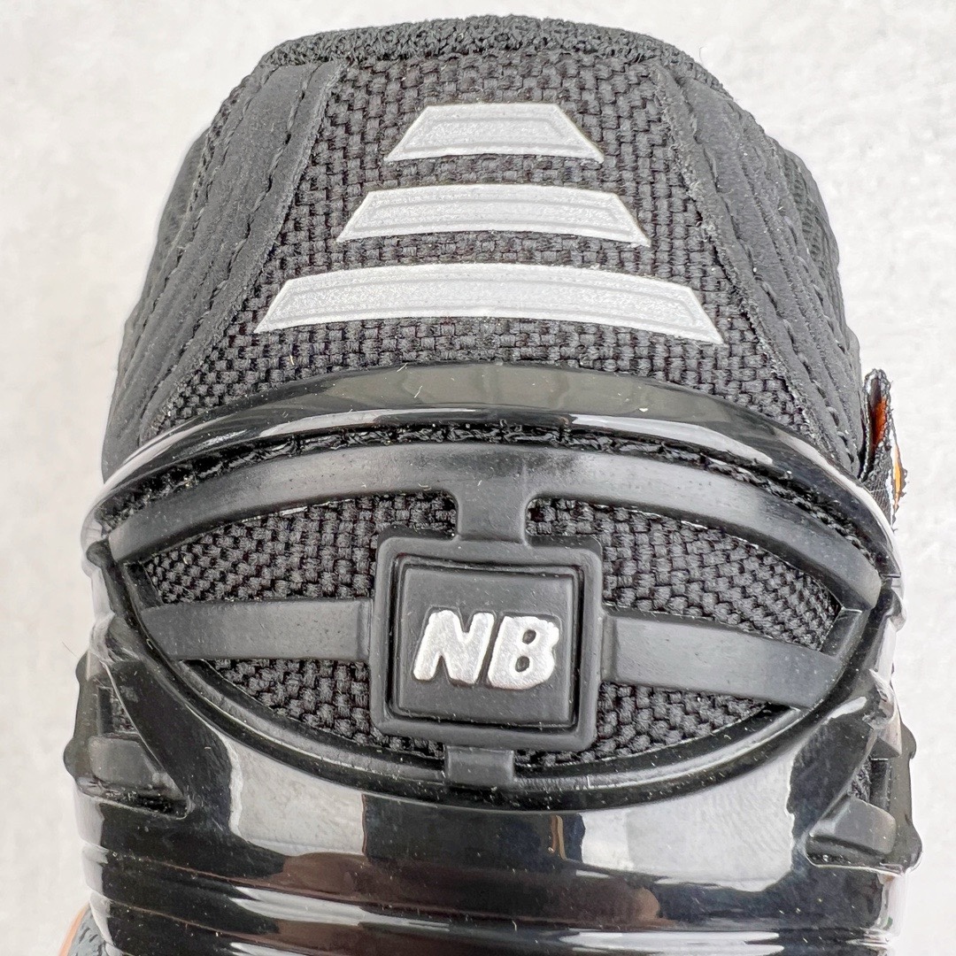 图片[11]-＃M纯原 New Balance M1906ROC 纯黑 NB新百伦潮流复古织物皮革减震防滑耐磨轻便低帮跑步鞋 原档数据独立私模大底 唯一正确六层组合大底 RB前软后硬 百分百还原原鞋脚感 基于市场现有版本全新升级调整 NB市场最强产物 全网最全配色加持 全套原楦原纸板原厂数据开发 全鞋电脑针车加持 原厂网布 原装进口头层翻毛皮料正确绒感卡色 正确中底拉帮中底网布细节 一比一手工擦旧效果 冲裁组合 匠心打造 耗时两个月开发完成 工艺极其复杂难度可想而知 高端零售专供产物 尺码：36 37 37.5 38 38.5 39.5 40 40.5 41.5 42 42.5 43 44 44.5 45 45.5 46.5 47-选品中心