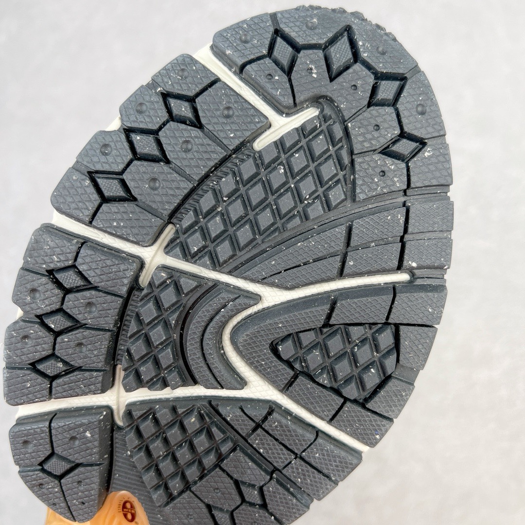 图片[18]-＃M纯原 New Balance M1906DC 白鲸白 NB新百伦潮流复古织物皮革减震防滑耐磨轻便低帮跑步鞋 原档数据独立私模大底 唯一正确六层组合大底 RB前软后硬 百分百还原原鞋脚感 基于市场现有版本全新升级调整 NB市场最强产物 全网最全配色加持 全套原楦原纸板原厂数据开发 全鞋电脑针车加持 原厂网布 原装进口头层翻毛皮料正确绒感卡色 正确中底拉帮中底网布细节 一比一手工擦旧效果 冲裁组合 匠心打造 耗时两个月开发完成 工艺极其复杂难度可想而知 高端零售专供产物 尺码：36 37 37.5 38 38.5 39.5 40 40.5 41.5 42 42.5 43 44 44.5 45 45.5 46.5 47-选品中心