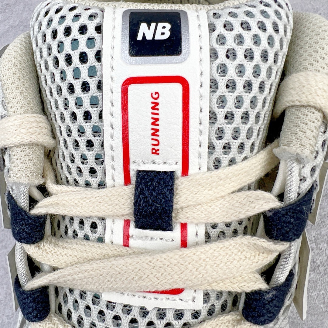 图片[12]-＃M纯原 New Balance M1906RR 白蓝红 NB新百伦潮流复古织物皮革减震防滑耐磨轻便低帮跑步鞋 原档数据独立私模大底 唯一正确六层组合大底 RB前软后硬 百分百还原原鞋脚感 基于市场现有版本全新升级调整 NB市场最强产物 全网最全配色加持 全套原楦原纸板原厂数据开发 全鞋电脑针车加持 原厂网布 原装进口头层翻毛皮料正确绒感卡色 正确中底拉帮中底网布细节 一比一手工擦旧效果 冲裁组合 匠心打造 耗时两个月开发完成 工艺极其复杂难度可想而知 高端零售专供产物 尺码：36 37 37.5 38 38.5 39.5 40 40.5 41.5 42 42.5 43 44 44.5 45 45.5 46.5 47-选品中心
