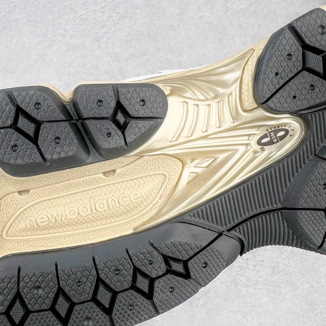 图片[18]-＃M纯原 New Balance M1906RR 白蓝红 NB新百伦潮流复古织物皮革减震防滑耐磨轻便低帮跑步鞋 原档数据独立私模大底 唯一正确六层组合大底 RB前软后硬 百分百还原原鞋脚感 基于市场现有版本全新升级调整 NB市场最强产物 全网最全配色加持 全套原楦原纸板原厂数据开发 全鞋电脑针车加持 原厂网布 原装进口头层翻毛皮料正确绒感卡色 正确中底拉帮中底网布细节 一比一手工擦旧效果 冲裁组合 匠心打造 耗时两个月开发完成 工艺极其复杂难度可想而知 高端零售专供产物 尺码：36 37 37.5 38 38.5 39.5 40 40.5 41.5 42 42.5 43 44 44.5 45 45.5 46.5 47-选品中心