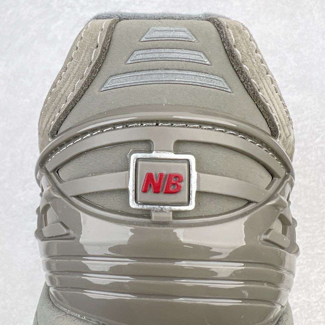 图片[13]-＃M纯原 New Balance M1906RB 经典灰 NB新百伦潮流复古织物皮革减震防滑耐磨轻便低帮跑步鞋 原档数据独立私模大底 唯一正确六层组合大底 RB前软后硬 百分百还原原鞋脚感 基于市场现有版本全新升级调整 NB市场最强产物 全网最全配色加持 全套原楦原纸板原厂数据开发 全鞋电脑针车加持 原厂网布 原装进口头层翻毛皮料正确绒感卡色 正确中底拉帮中底网布细节 一比一手工擦旧效果 冲裁组合 匠心打造 耗时两个月开发完成 工艺极其复杂难度可想而知 高端零售专供产物 尺码：36 37 37.5 38 38.5 39.5 40 40.5 41.5 42 42.5 43 44 44.5 45 45.5 46.5 47-选品中心