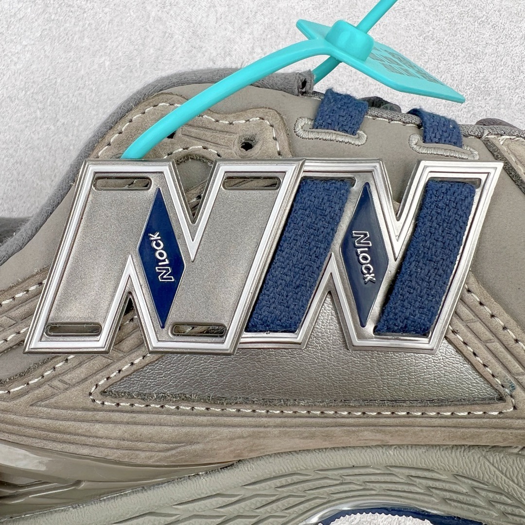 图片[14]-＃M纯原 New Balance M1906RB 经典灰 NB新百伦潮流复古织物皮革减震防滑耐磨轻便低帮跑步鞋 原档数据独立私模大底 唯一正确六层组合大底 RB前软后硬 百分百还原原鞋脚感 基于市场现有版本全新升级调整 NB市场最强产物 全网最全配色加持 全套原楦原纸板原厂数据开发 全鞋电脑针车加持 原厂网布 原装进口头层翻毛皮料正确绒感卡色 正确中底拉帮中底网布细节 一比一手工擦旧效果 冲裁组合 匠心打造 耗时两个月开发完成 工艺极其复杂难度可想而知 高端零售专供产物 尺码：36 37 37.5 38 38.5 39.5 40 40.5 41.5 42 42.5 43 44 44.5 45 45.5 46.5 47-选品中心