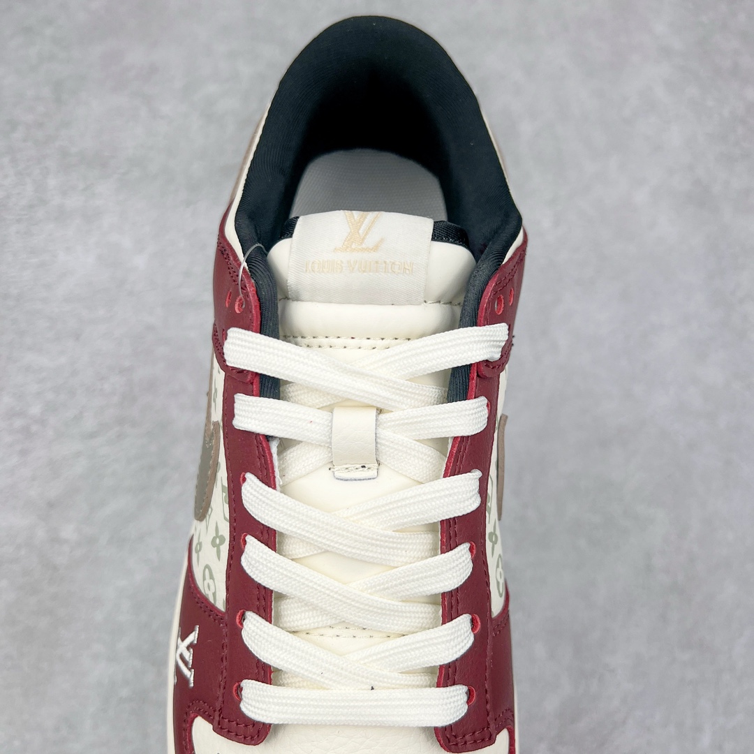 图片[5]-NK Dunk Low 定制配色 FC1688-188 大厂出品 极力推荐 原装头层材料 独家版型蒸餾加工帶來的是更好的视觉和脚感体验大厂纯原品质出货 清洁度 电绣工艺 皮料切割干净无任何毛边 细节完美 尺码：36 36.5 37.5 38 38.5 39 40 40.5 41 42 42.5 43 44 44.5 45 46 47.5-选品中心