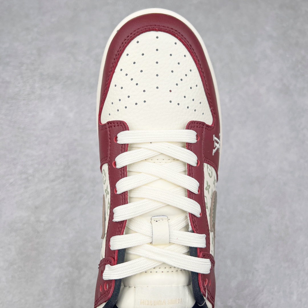 图片[4]-NK Dunk Low 定制配色 FC1688-188 大厂出品 极力推荐 原装头层材料 独家版型蒸餾加工帶來的是更好的视觉和脚感体验大厂纯原品质出货 清洁度 电绣工艺 皮料切割干净无任何毛边 细节完美 尺码：36 36.5 37.5 38 38.5 39 40 40.5 41 42 42.5 43 44 44.5 45 46 47.5-选品中心