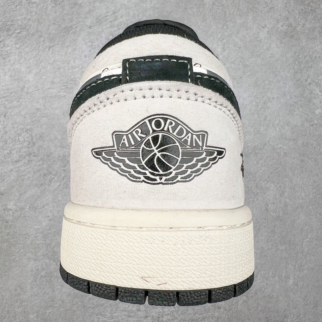 图片[8]-Air Jordan AJ1 Low 低帮系列定制配色 SJ9950-026 原厂内置气垫魔块 A模大底 头层小牛皮 鞋舌AJ原厂专用牛津布+AJ专用反口珍珠布+原厂无杂质高弹内里海棉+特殊封边弹力鞋带 尺码：36 36.5 37.5 38 38.5 39 40 40.5 41 42 42.5 43 44 44.5 45 46-选品中心