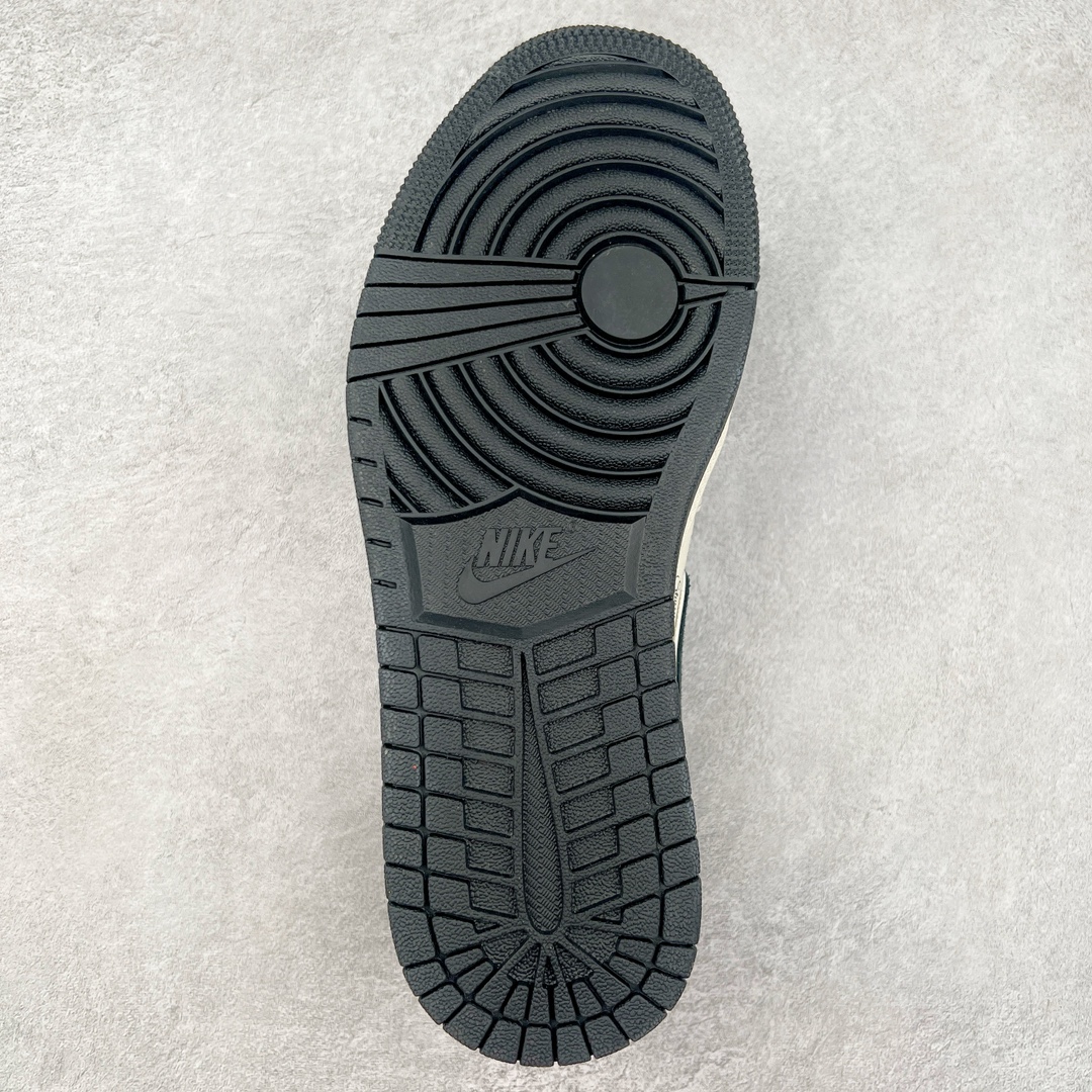 图片[9]-Air Jordan AJ1 Low 低帮系列定制配色 SJ9950-026 原厂内置气垫魔块 A模大底 头层小牛皮 鞋舌AJ原厂专用牛津布+AJ专用反口珍珠布+原厂无杂质高弹内里海棉+特殊封边弹力鞋带 尺码：36 36.5 37.5 38 38.5 39 40 40.5 41 42 42.5 43 44 44.5 45 46-选品中心