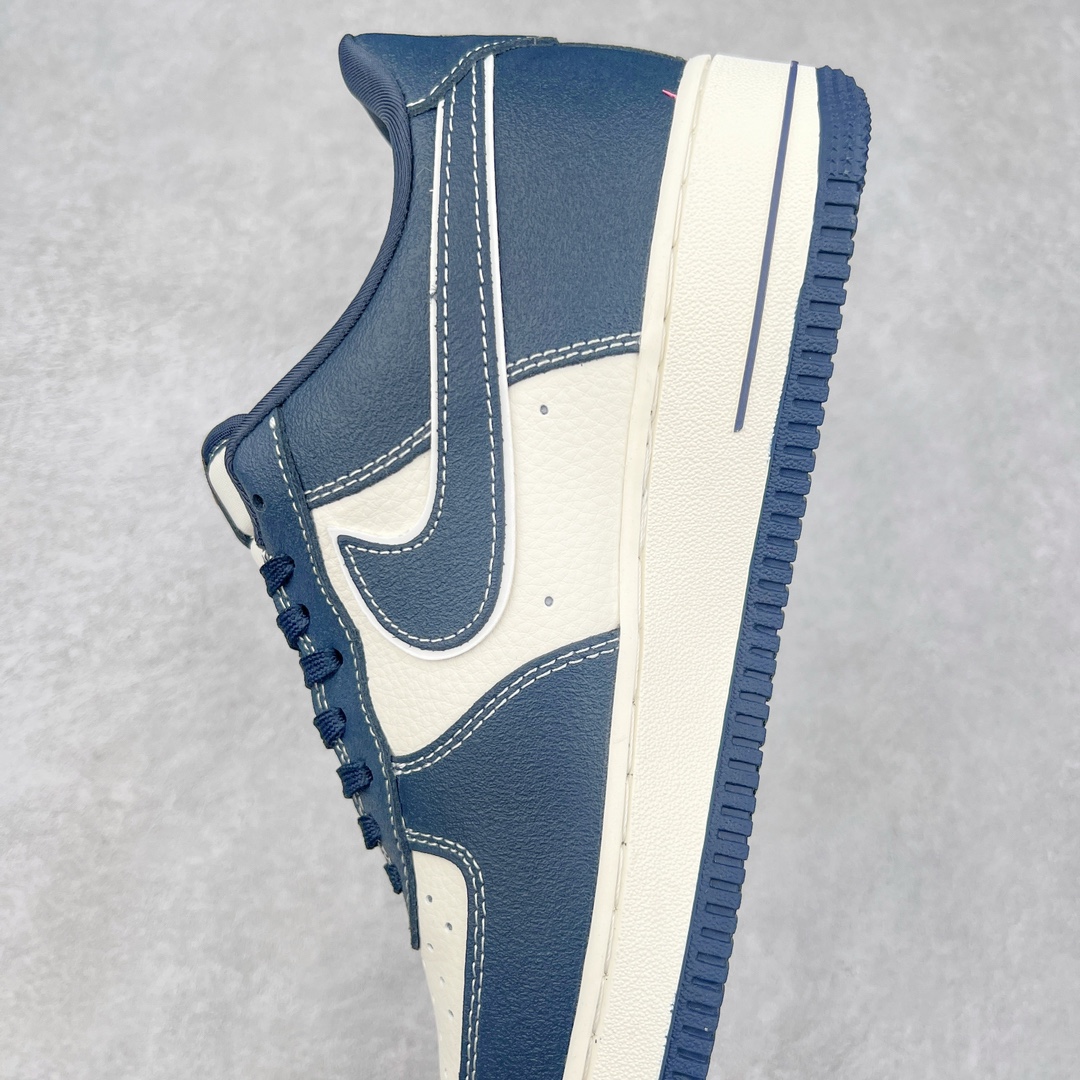 图片[7]-NK Air Force 1´07 Low 空军一号低帮百搭休闲运动板鞋 KK1988-014 柔软、弹性十足的缓震性能和出色的中底设计 横跨复古与现代的外型结合 造就出风靡全球 三十多年的Force 1 直到今天还深受青睐 尺码：36 36.5 37.5 38 38.5 39 40 40.5 41 42 42.5 43 44 44.5 45-选品中心