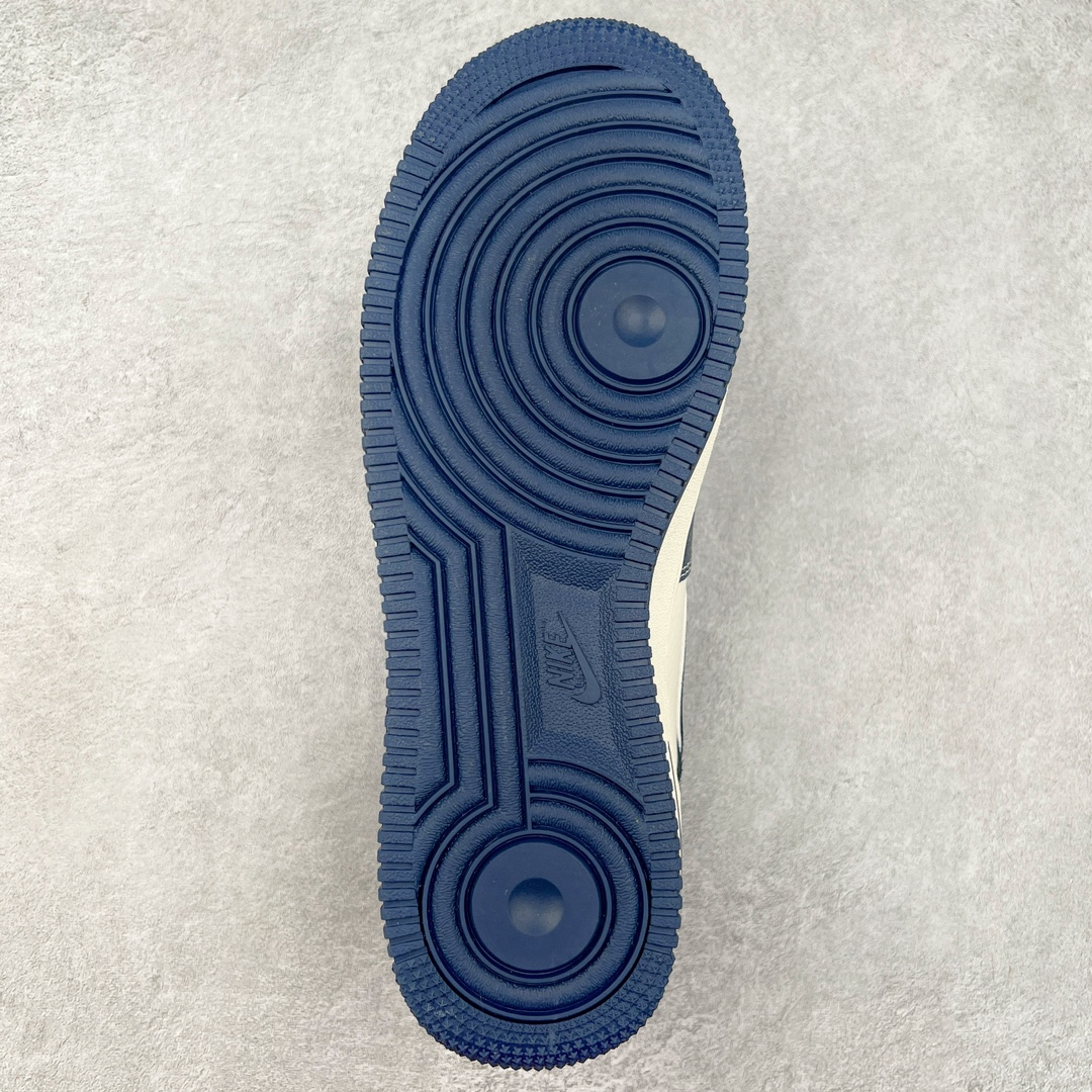 图片[9]-NK Air Force 1´07 Low 空军一号低帮百搭休闲运动板鞋 KK1988-014 柔软、弹性十足的缓震性能和出色的中底设计 横跨复古与现代的外型结合 造就出风靡全球 三十多年的Force 1 直到今天还深受青睐 尺码：36 36.5 37.5 38 38.5 39 40 40.5 41 42 42.5 43 44 44.5 45-选品中心