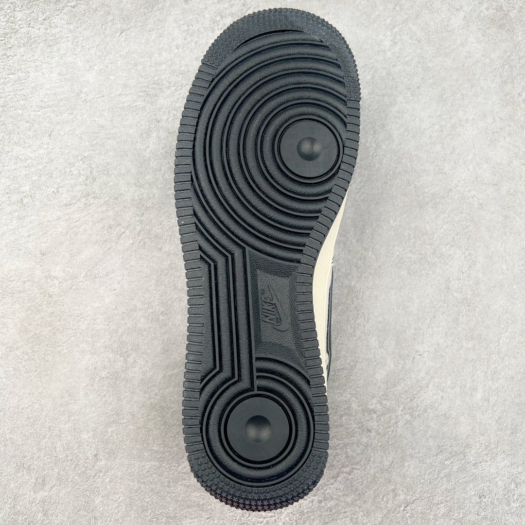 图片[9]-NK Air Force 1´07 Low 空军一号低帮百搭休闲运动板鞋 XZ6188-018 柔软、弹性十足的缓震性能和出色的中底设计 横跨复古与现代的外型结合 造就出风靡全球 三十多年的Force 1 直到今天还深受青睐 尺码：36 36.5 37.5 38 38.5 39 40 40.5 41 42 42.5 43 44 44.5 45-选品中心