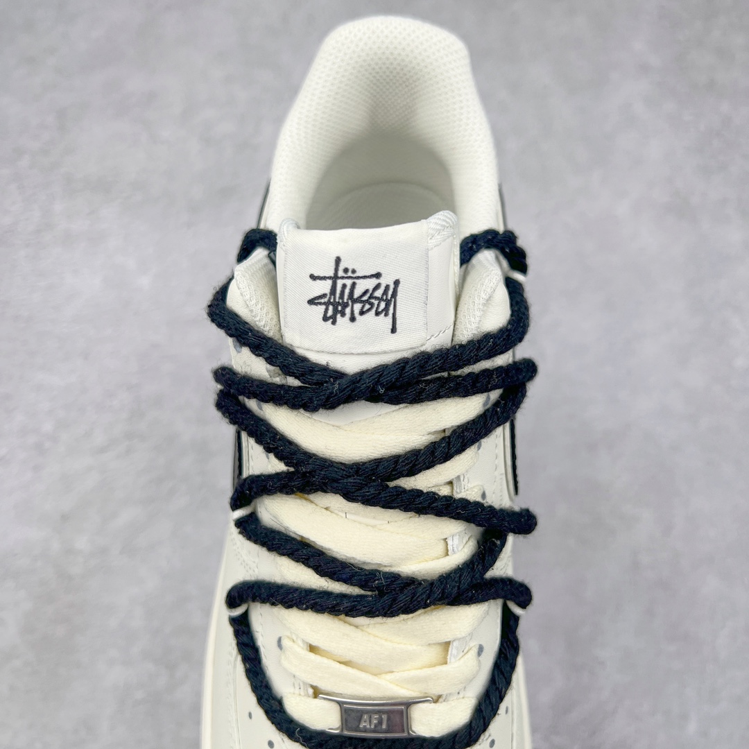 图片[5]-NK Air Force 1´07 Low 空军一号低帮百搭休闲运动板鞋 XH0316-041 柔软、弹性十足的缓震性能和出色的中底设计 横跨复古与现代的外型结合 造就出风靡全球 三十多年的Force 1 直到今天还深受青睐 尺码：36 36.5 37.5 38 38.5 39 40 40.5 41 42 42.5 43 44 44.5 45-选品中心