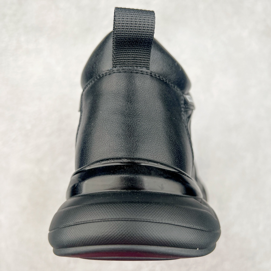 图片[8]-Ecco爱步潮流男鞋2024秋季秋冬款街头潮搭休闲鞋 男款百搭鞋 街头系列新品 工艺牛皮鞋面 挺阔有型纹理清晰 柔韧耐穿 功能性鞋扣让系带更加贴合脚型 自由调节松紧，方便快捷 个性后鞋尾 凸显潮流新元素PU橡胶大底 柔韧耐穿防滑 助力日常舒适穿行 尺码：39-44-选品中心