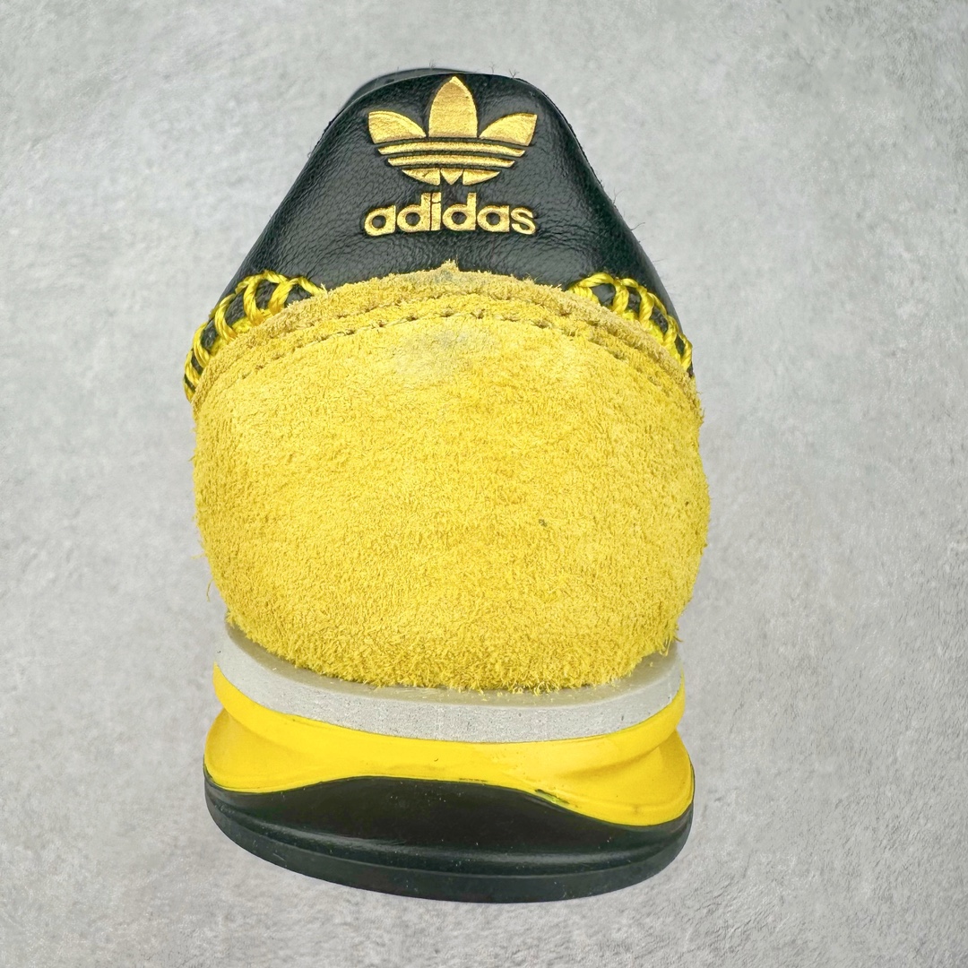 图片[8]-Wales Bonner X adidas Originals SL76 联名黄色 IH9906 Wales Bonner 与 adidas Originals 的联乘系列再次掀起时尚热潮，而其中的 SL76 鞋款更是成为了焦点。相比无鞋盖的Samba，SL76更能俘获我的青睐 这款鞋不仅是对1972年慕尼黑奥运会上经典跑鞋SL72的致敬，更是将怀旧风情与现代设计完美融合。修长的鞋型、针织网层鞋身与绒面板料的交汇，都展现了其精湛的工艺与独特品味。皮革材质的标志三条杠点缀与中底一抹白色腰线，更是为其增添了几分复古奢华的气息。D形环扣的巧妙设计，为鞋带增添了趣味性，同时也提升了鞋款的实用性。鞋底采用EVA材质，不仅增加了鞋款的高度，还提供了更好的缓震性能。齿纹橡胶外底则保证了鞋款的抓地力和耐磨性，让穿着者在运动时更加稳定、安全。尺码：36 36.5 37.5 38 38.5 39 40 40.5 41 42 42.5 43 44 44.5 45-选品中心
