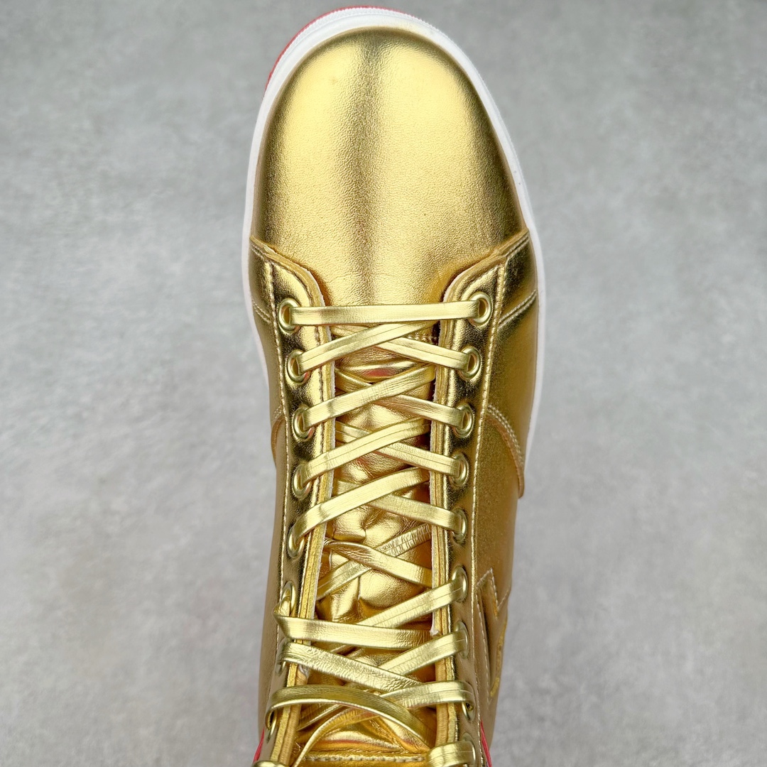 图片[4]-特朗普推出一款“永不投降”运动鞋，特朗普个人运动鞋品牌Trump Never Surrender High-Top 特朗普一代系列高帮总统休闲运动篮球板鞋“皮革液态银USA”PKTLP001 美国前总统特朗普（Donald Trump）日前推出一双要价399美元、名为“永不投降（Never Surrender High-Tops）”的金色高筒运动鞋，引发外界抢购，该运动鞋在推出不到半天的时间即售罄。对此，现任总统拜登（Joe Biden）竞选团队感到不以为然，抨击特朗普兜售盗版奢侈品品牌Off-White球鞋。尺码：40 40.5 41 42 42.5 43 44 44.5 45 46 47.5-选品中心