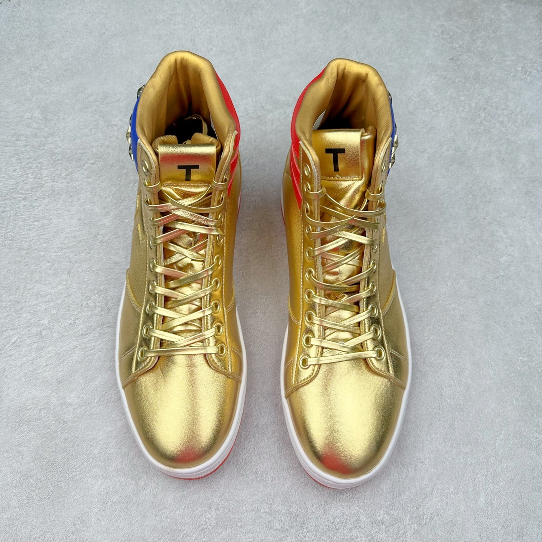 图片[2]-特朗普推出一款“永不投降”运动鞋，特朗普个人运动鞋品牌Trump Never Surrender High-Top 特朗普一代系列高帮总统休闲运动篮球板鞋“皮革液态银USA”PKTLP001 美国前总统特朗普（Donald Trump）日前推出一双要价399美元、名为“永不投降（Never Surrender High-Tops）”的金色高筒运动鞋，引发外界抢购，该运动鞋在推出不到半天的时间即售罄。对此，现任总统拜登（Joe Biden）竞选团队感到不以为然，抨击特朗普兜售盗版奢侈品品牌Off-White球鞋。尺码：40 40.5 41 42 42.5 43 44 44.5 45 46 47.5-选品中心