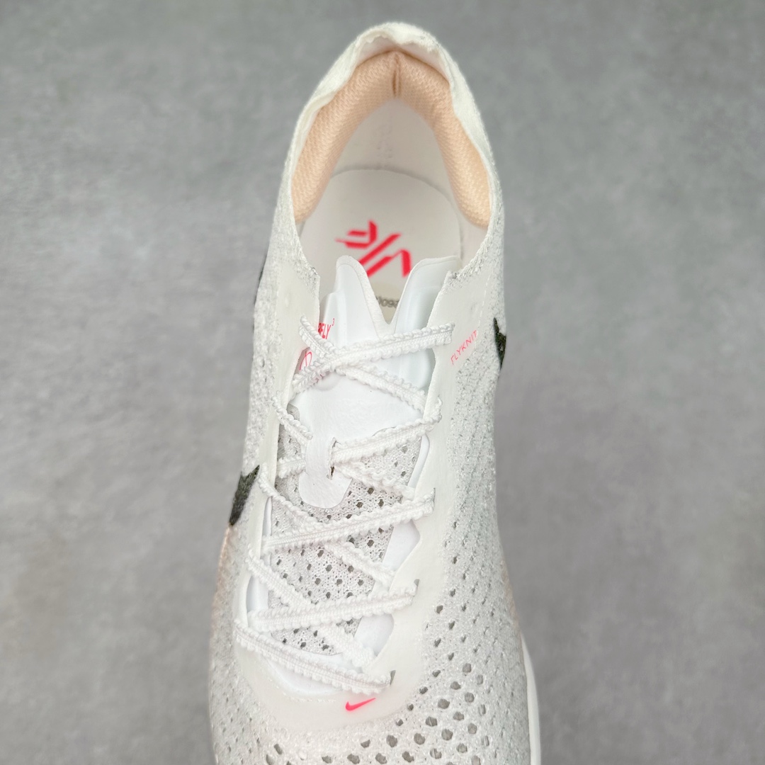 图片[5]-＃纯原 NK Zoom VaporFly Next 3% 编织飞线马拉松三代超级休运动跑鞋 DV4129-103 保留了NK Systeml的突破性产品科技 且在这个基础上搭载了NK Flyknit鞋面 让这双为比赛竞速而打造的战靴更加轻盈、透气突破性的Zoom X泡棉带来NK跑步至今为止最为出色的能量回馈 尺码：36 36.5 37.5 38 38.5 39 40 40.5 41 42 42.5 43 44 44.5 45-选品中心