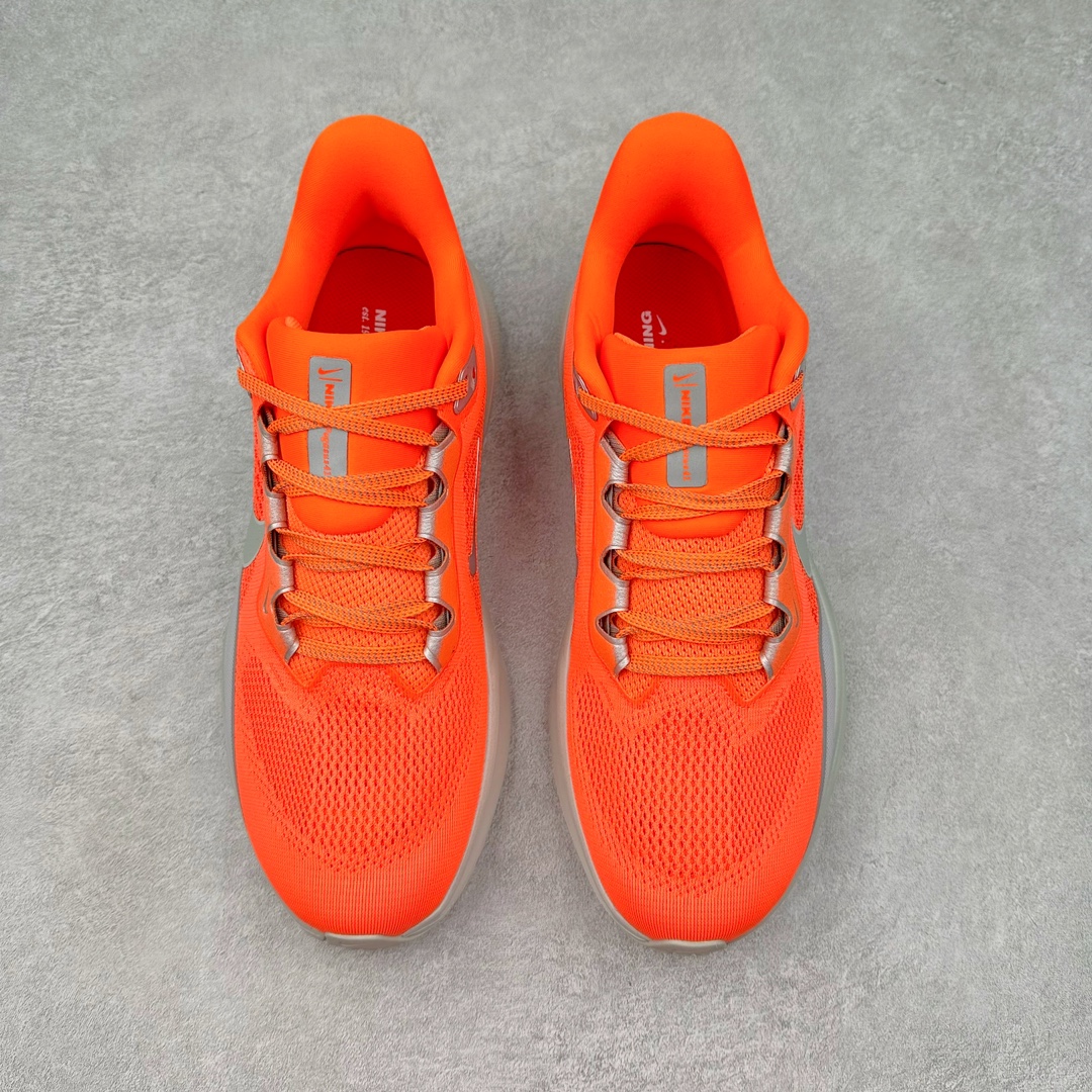 图片[2]-NK Zoom Pegasus 飞马41代马拉松系列网面透气缓震疾速跑鞋 拥有 Zoom Air 一如既往的稳定感和流畅感 鞋面采用工程网眼设计 为特定高热区域营造出色透气性 进一步增加鞋面的穿孔数量 让足部能够快速散热 中足搭配 Flywire 飞线 在高速运动时营造舒适稳定的贴合感 内置Zoon气垫加持 动力十足 货号：HQ2938-800 尺码：36 36.5 37.5 38 38.5 39 40 40.5 41 42 42.5 43 44 44.5 45-选品中心