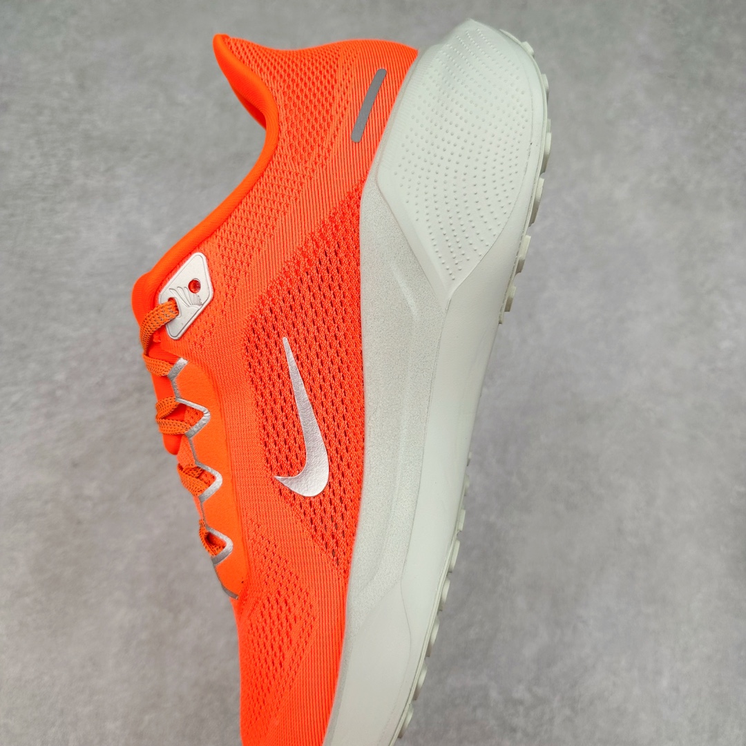 图片[7]-NK Zoom Pegasus 飞马41代马拉松系列网面透气缓震疾速跑鞋 拥有 Zoom Air 一如既往的稳定感和流畅感 鞋面采用工程网眼设计 为特定高热区域营造出色透气性 进一步增加鞋面的穿孔数量 让足部能够快速散热 中足搭配 Flywire 飞线 在高速运动时营造舒适稳定的贴合感 内置Zoon气垫加持 动力十足 货号：HQ2938-800 尺码：36 36.5 37.5 38 38.5 39 40 40.5 41 42 42.5 43 44 44.5 45-选品中心