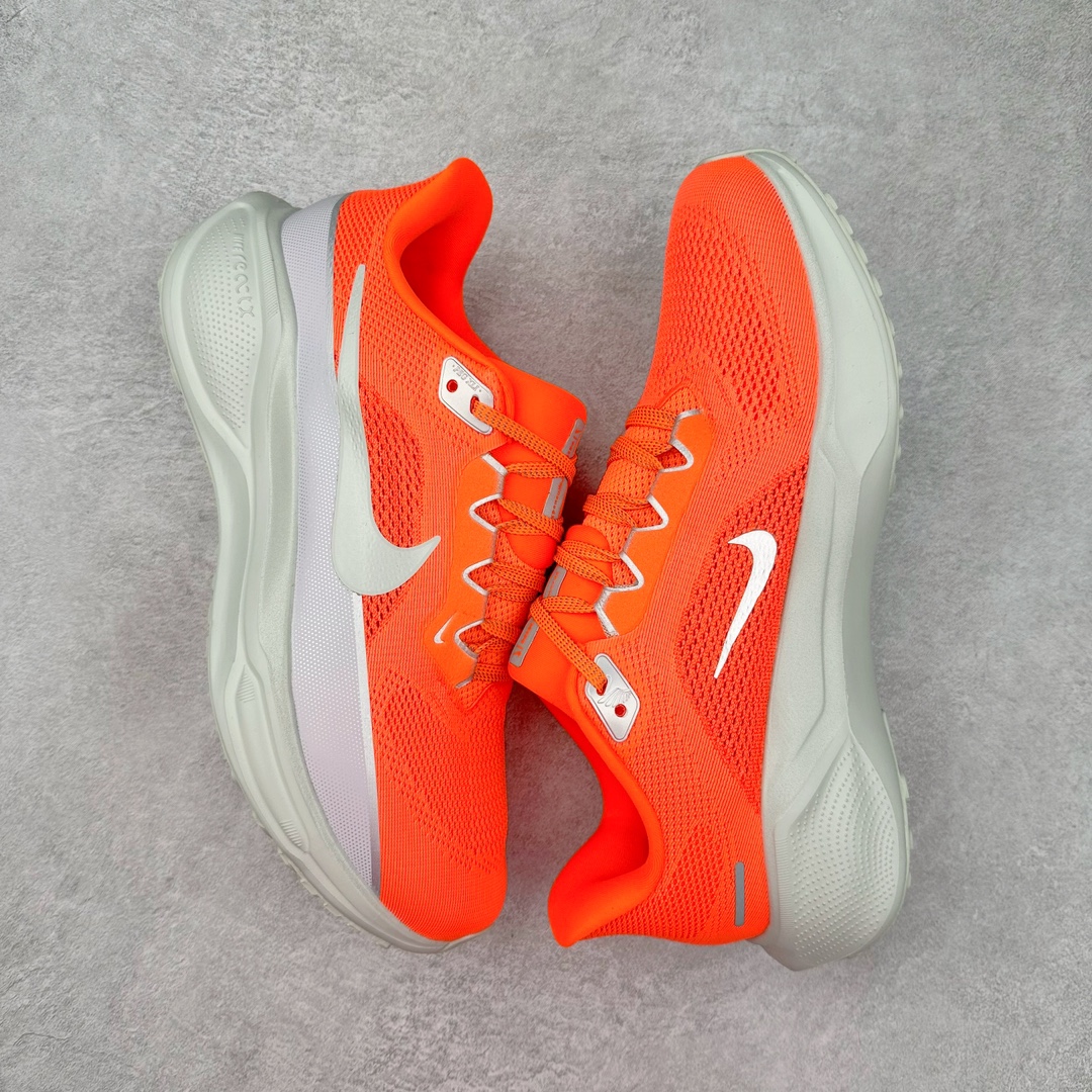 图片[3]-NK Zoom Pegasus 飞马41代马拉松系列网面透气缓震疾速跑鞋 拥有 Zoom Air 一如既往的稳定感和流畅感 鞋面采用工程网眼设计 为特定高热区域营造出色透气性 进一步增加鞋面的穿孔数量 让足部能够快速散热 中足搭配 Flywire 飞线 在高速运动时营造舒适稳定的贴合感 内置Zoon气垫加持 动力十足 货号：HQ2938-800 尺码：36 36.5 37.5 38 38.5 39 40 40.5 41 42 42.5 43 44 44.5 45-选品中心