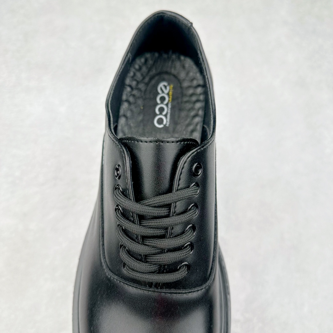 图片[5]-Ecco爱步潮流男鞋2024秋季秋冬款街头潮搭休闲鞋 男款百搭鞋 街头系列新品 工艺牛皮鞋面 挺阔有型纹理清晰 柔韧耐穿 功能性鞋扣让系带更加贴合脚型 自由调节松紧，方便快捷 个性后鞋尾 凸显潮流新元素PU橡胶大底 柔韧耐穿防滑 助力日常舒适穿行 尺码：39-44-选品中心