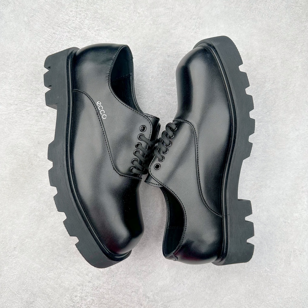 图片[3]-Ecco爱步潮流男鞋2024秋季秋冬款街头潮搭休闲鞋 男款百搭鞋 街头系列新品 工艺牛皮鞋面 挺阔有型纹理清晰 柔韧耐穿 功能性鞋扣让系带更加贴合脚型 自由调节松紧，方便快捷 个性后鞋尾 凸显潮流新元素PU橡胶大底 柔韧耐穿防滑 助力日常舒适穿行 尺码：39-44-选品中心