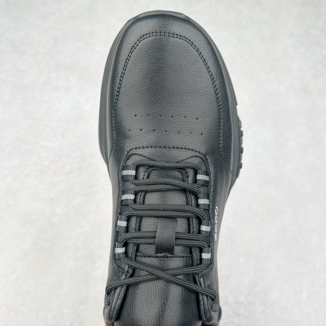 图片[4]-Ecco爱步潮流男鞋2024秋季秋冬款街头潮搭休闲鞋 男款百搭鞋 街头系列新品 工艺牛皮鞋面 挺阔有型纹理清晰 柔韧耐穿 功能性鞋扣让系带更加贴合脚型 自由调节松紧，方便快捷 个性后鞋尾 凸显潮流新元素PU橡胶大底 柔韧耐穿防滑 助力日常舒适穿行 尺码：39-44-选品中心