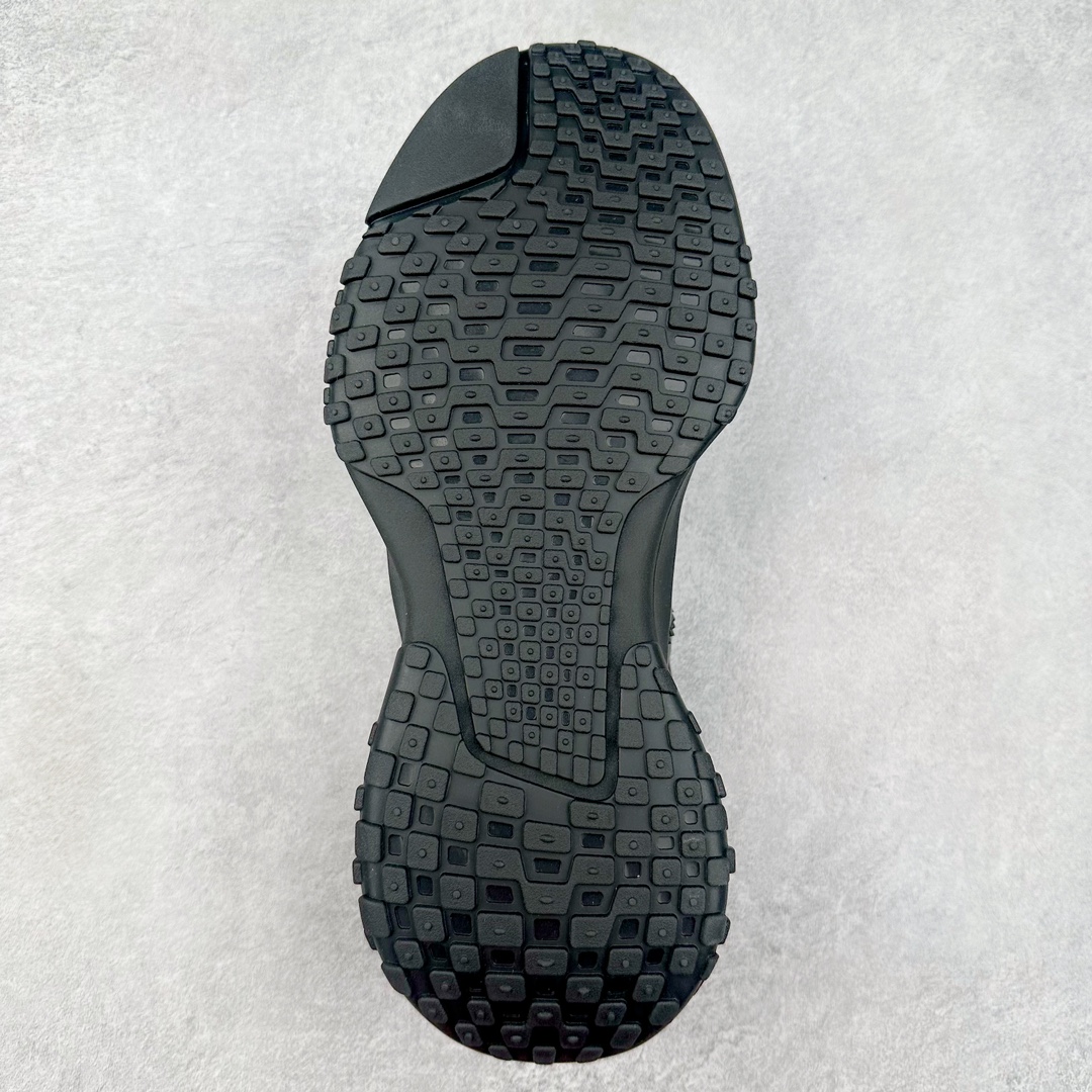 图片[9]-Ecco爱步潮流男鞋2024秋季秋冬款街头潮搭休闲鞋 男款百搭鞋 街头系列新品 工艺牛皮鞋面 挺阔有型纹理清晰 柔韧耐穿 功能性鞋扣让系带更加贴合脚型 自由调节松紧，方便快捷 个性后鞋尾 凸显潮流新元素PU橡胶大底 柔韧耐穿防滑 助力日常舒适穿行 尺码：39-44-选品中心