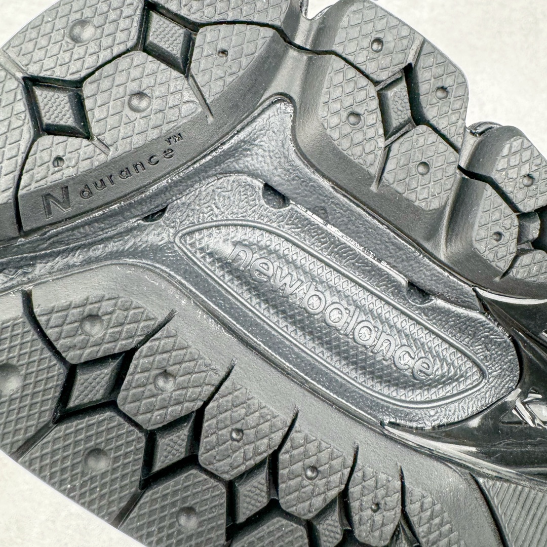 图片[18]-＃M纯原 JJJJound x New Balance NB M2002RXY Gore-Tex 联名松木绿 NB新百伦潮流复古织物皮革减震防滑耐磨轻便低帮跑步鞋 原档数据独立私模大底 唯一正确六层组合大底 RB前软后硬 百分百还原原鞋脚感 基于市场现有版本全新升级调整 NB市场最强产物 全网最全配色加持 全套原楦原纸板原厂数据开发 全鞋电脑针车加持 原厂网布 原装进口头层翻毛皮料正确绒感卡色 正确中底拉帮中底网布细节 一比一手工擦旧效果 冲裁组合 匠心打造 耗时两个月开发完成 工艺极其复杂难度可想而知 高端零售专供产物 尺码：36 37 37.5 38 38.5 39.5 40 40.5 41.5 42 42.5 43 44 44.5 45 45.5 46.5 47-选品中心