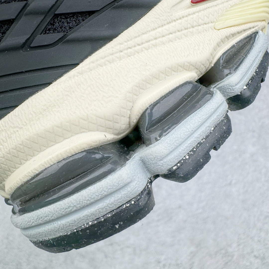 图片[14]-＃M纯原 New Balance M1906DD 黑色 NB新百伦潮流复古织物皮革减震防滑耐磨轻便低帮跑步鞋 原档数据独立私模大底 唯一正确六层组合大底 RB前软后硬 百分百还原原鞋脚感 基于市场现有版本全新升级调整 NB市场最强产物 全网最全配色加持 全套原楦原纸板原厂数据开发 全鞋电脑针车加持 原厂网布 原装进口头层翻毛皮料正确绒感卡色 正确中底拉帮中底网布细节 一比一手工擦旧效果 冲裁组合 匠心打造 耗时两个月开发完成 工艺极其复杂难度可想而知 高端零售专供产物 尺码：36 37 37.5 38 38.5 39.5 40 40.5 41.5 42 42.5 43 44 44.5 45 45.5 46.5 47-选品中心