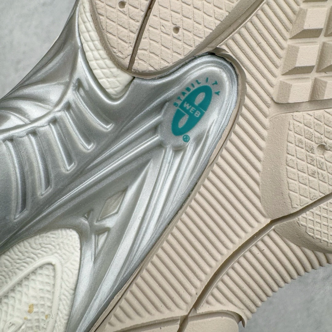 图片[20]-＃M纯原 New Balance M1906REE 白绿 NB新百伦潮流复古织物皮革减震防滑耐磨轻便低帮跑步鞋 原档数据独立私模大底 唯一正确六层组合大底 RB前软后硬 百分百还原原鞋脚感 基于市场现有版本全新升级调整 NB市场最强产物 全网最全配色加持 全套原楦原纸板原厂数据开发 全鞋电脑针车加持 原厂网布 原装进口头层翻毛皮料正确绒感卡色 正确中底拉帮中底网布细节 一比一手工擦旧效果 冲裁组合 匠心打造 耗时两个月开发完成 工艺极其复杂难度可想而知 高端零售专供产物 尺码：36 37 37.5 38 38.5 39.5 40 40.5 41.5 42 42.5 43 44 44.5 45 45.5 46.5 47-选品中心