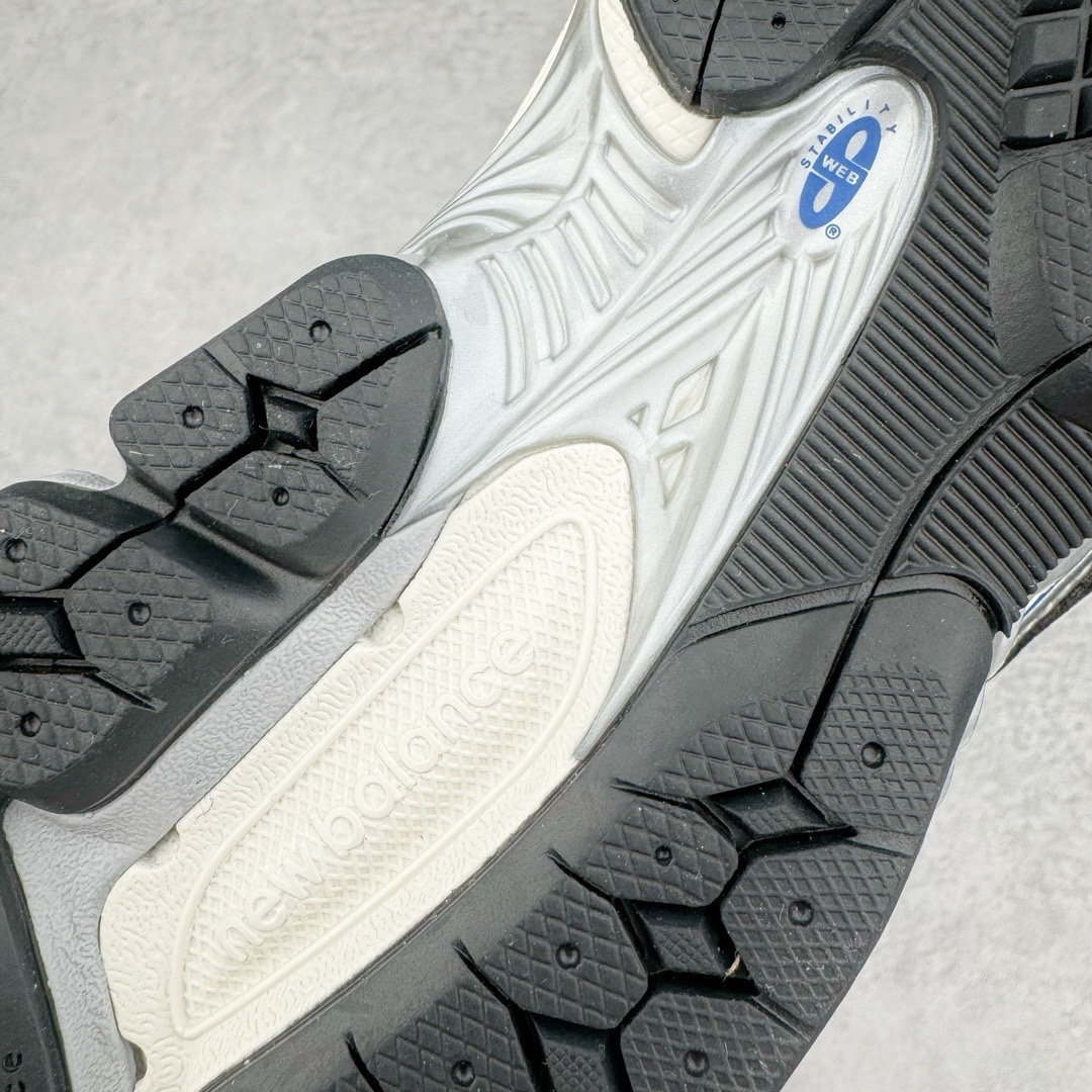 图片[10]-＃M纯原 New Balance M1906REB 白蓝 NB新百伦潮流复古织物皮革减震防滑耐磨轻便低帮跑步鞋 原档数据独立私模大底 唯一正确六层组合大底 RB前软后硬 百分百还原原鞋脚感 基于市场现有版本全新升级调整 NB市场最强产物 全网最全配色加持 全套原楦原纸板原厂数据开发 全鞋电脑针车加持 原厂网布 原装进口头层翻毛皮料正确绒感卡色 正确中底拉帮中底网布细节 一比一手工擦旧效果 冲裁组合 匠心打造 耗时两个月开发完成 工艺极其复杂难度可想而知 高端零售专供产物 尺码：36 37 37.5 38 38.5 39.5 40 40.5 41.5 42 42.5 43 44 44.5 45 45.5 46.5 47-选品中心