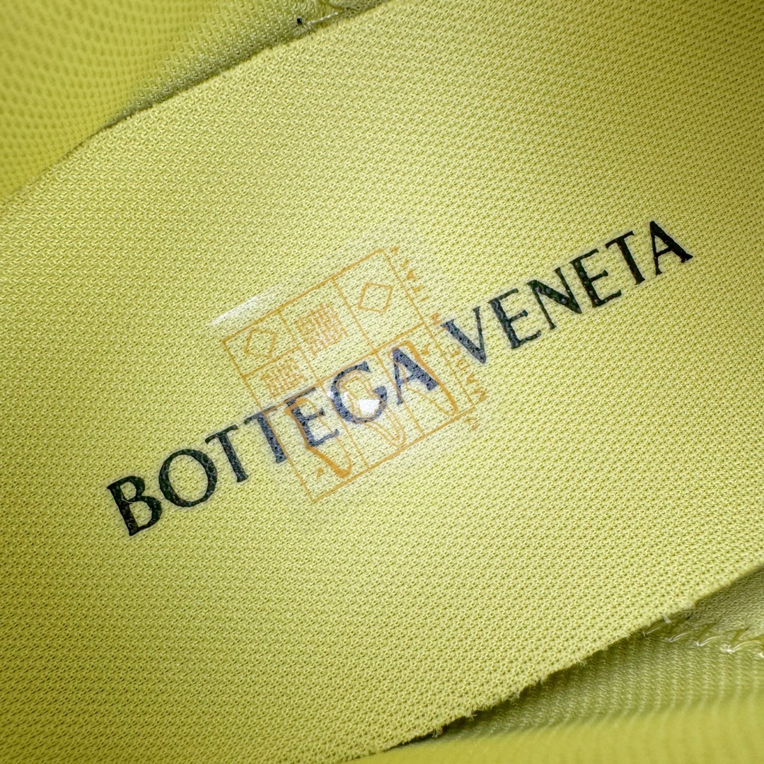 图片[10]-＃GD广顶 BOTTEGA VENETA Orbit Runner BV葆蝶家时尚休闲王一博同款老爹鞋运动鞋 原版开发 一比一打造 相似度百分之99以上 市场一梯队级别品质 区别市场任何标文顶级品质版本 采用轻质科技网布面料 搭配几何图案设计橡胶外底 王炸系列 高版本 认准套包工艺 实际增高很多哦 还是一样显腿细非常nice 耐玩耐造 对标对版 套包鞋工艺 认准高版本 大底选用拼色TPU大底 配置原版包装 尺码：35 36 37 38 39 40 41 42 43 44 45-选品中心