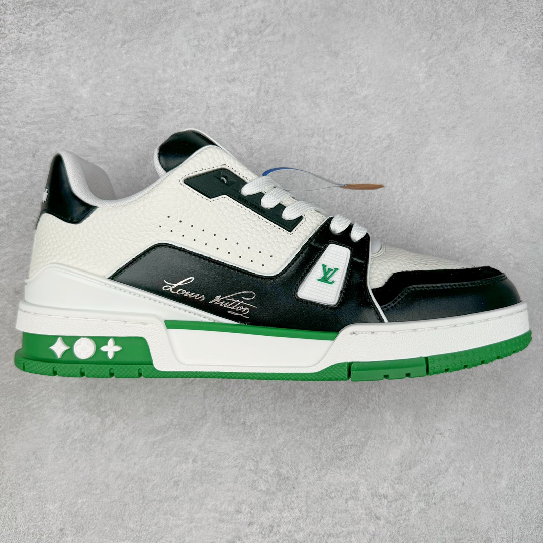 图片[7]-＃FS Louis Vuitton Trainer lv时装走秀运动鞋 实力大厂出品 平台专供 成熟的做工稳定的品控 完美鞋型超高的清洁度 零毛边线头瑕疵 全套原楦原纸版原鞋开模 全网最具灵魂的版型 正确原装黄色鞋盒 正确中底印花 鞋面印花3D高频深度立体 全鞋电脑针车 紧密相连 针距密度一致 环保乳胶注塑鞋垫 厚度脚感还原原版 皮面裁剪部位 统一油边封口工艺 原装橡胶大底含胶量大底组合零偏差 专柜全套包装 防尘袋 说明书 质保卡 男女鞋 尺码：35 36 37 38 39 40 41 42 43 44 45-选品中心