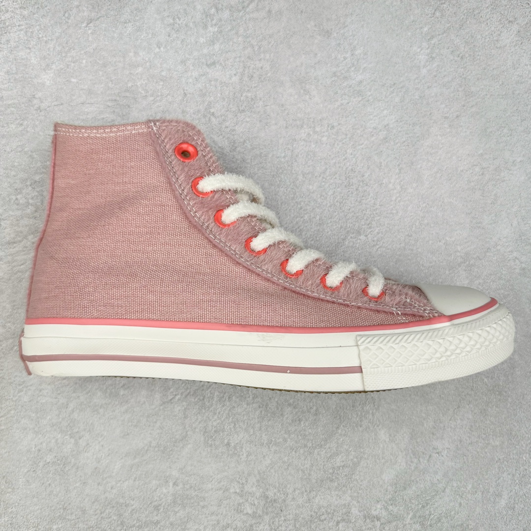 Converse 秋冬加绒新款 匡威动物园 快乐萌宠系列 本次一共以四款萌宠为主题，分别是兔子、羊驼、水豚和猴子，鞋子以 1970s和All Star鞋型为基础，在原有鞋型上做延伸设计，以四款不同颜色，来区分四款可爱的小动物。每款鞋子都随鞋赠送了同主题的毛绒小包，并且每双鞋都配了两双鞋带，一双毛绒鞋带和一双编织鞋带，毛绒绒的鞋子非常适合秋冬季穿着。 尺码：35-44（36.5 37.5 39.5 41.5 42.5）-选品中心