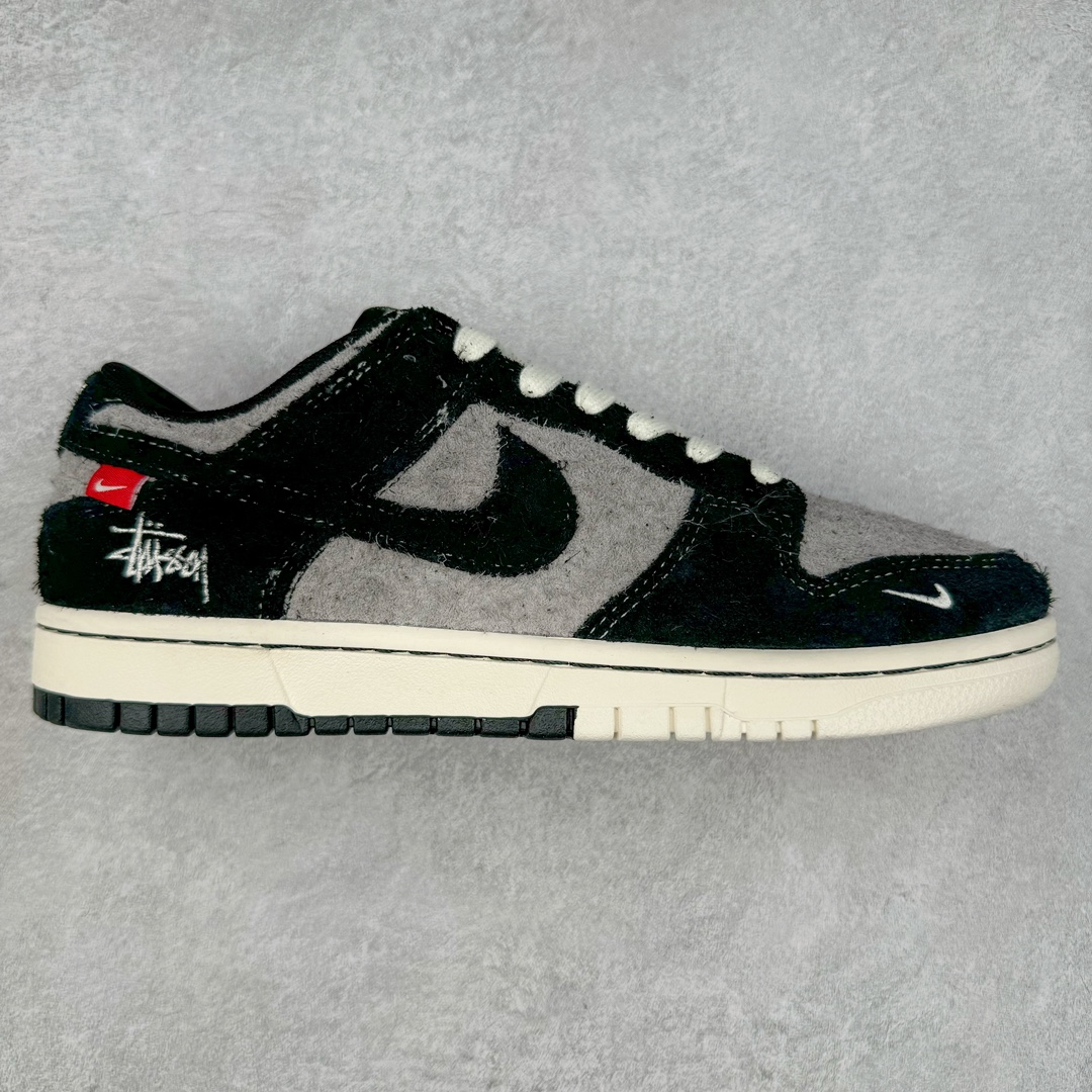 NK Dunk Low 定制配色 MM1089-028 大厂出品 极力推荐 原装头层材料 独家版型蒸餾加工帶來的是更好的视觉和脚感体验大厂纯原品质出货 清洁度 电绣工艺 皮料切割干净无任何毛边 细节完美 尺码：36 36.5 37.5 38 38.5 39 40 40.5 41 42 42.5 43 44 44.5 45 46 47.5-选品中心