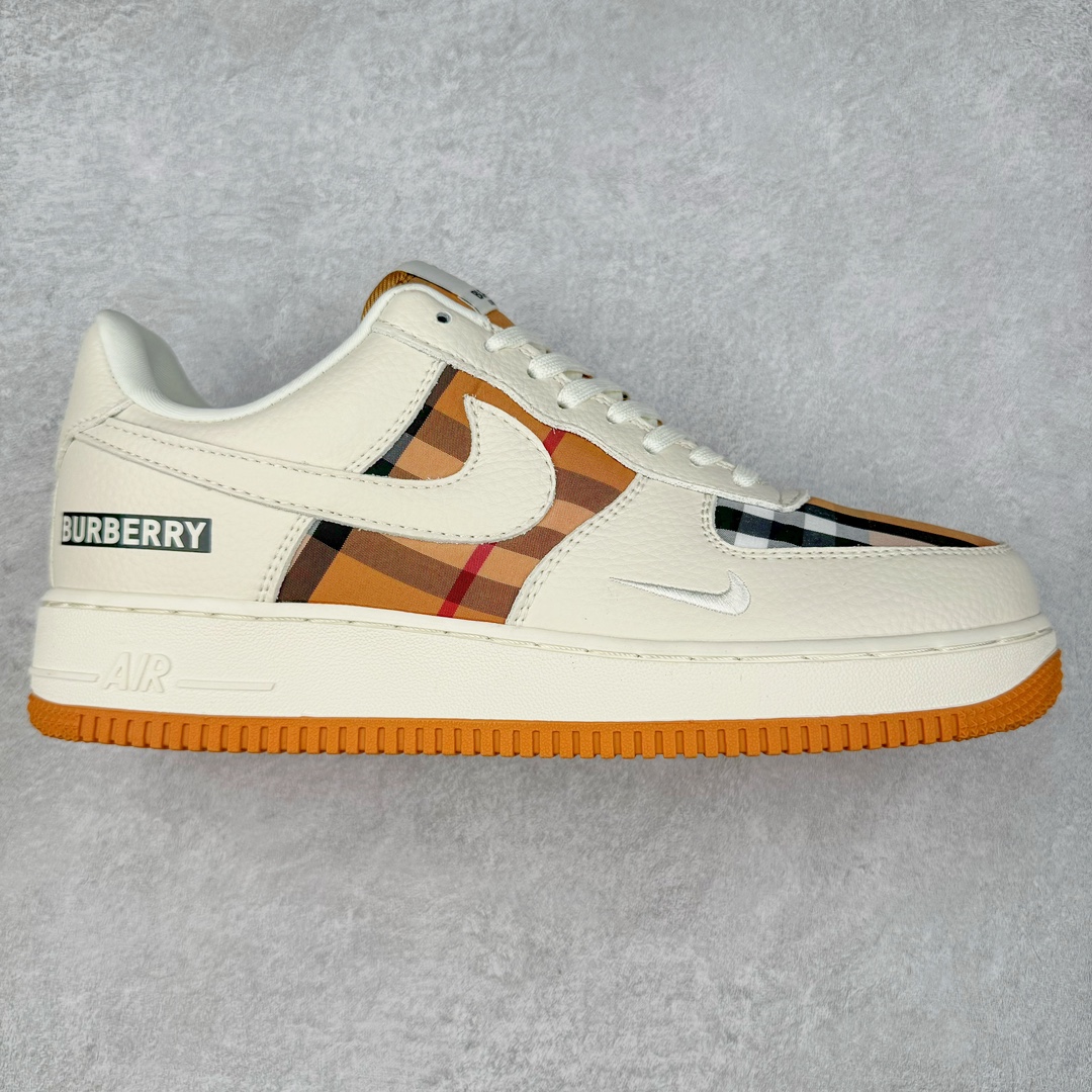 NK Air Force 1´07 Low 空军一号低帮百搭休闲运动板鞋 DF0180-006 柔软、弹性十足的缓震性能和出色的中底设计 横跨复古与现代的外型结合 造就出风靡全球 三十多年的Force 1 直到今天还深受青睐 尺码:36 36.5 37.5 38 38.5 39 40 40.5 41 42 42.5 43 44 44.5 45-选品中心